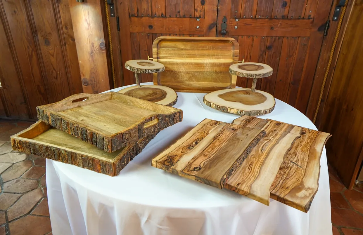 Serving Set, Log Wood 7 pc. 