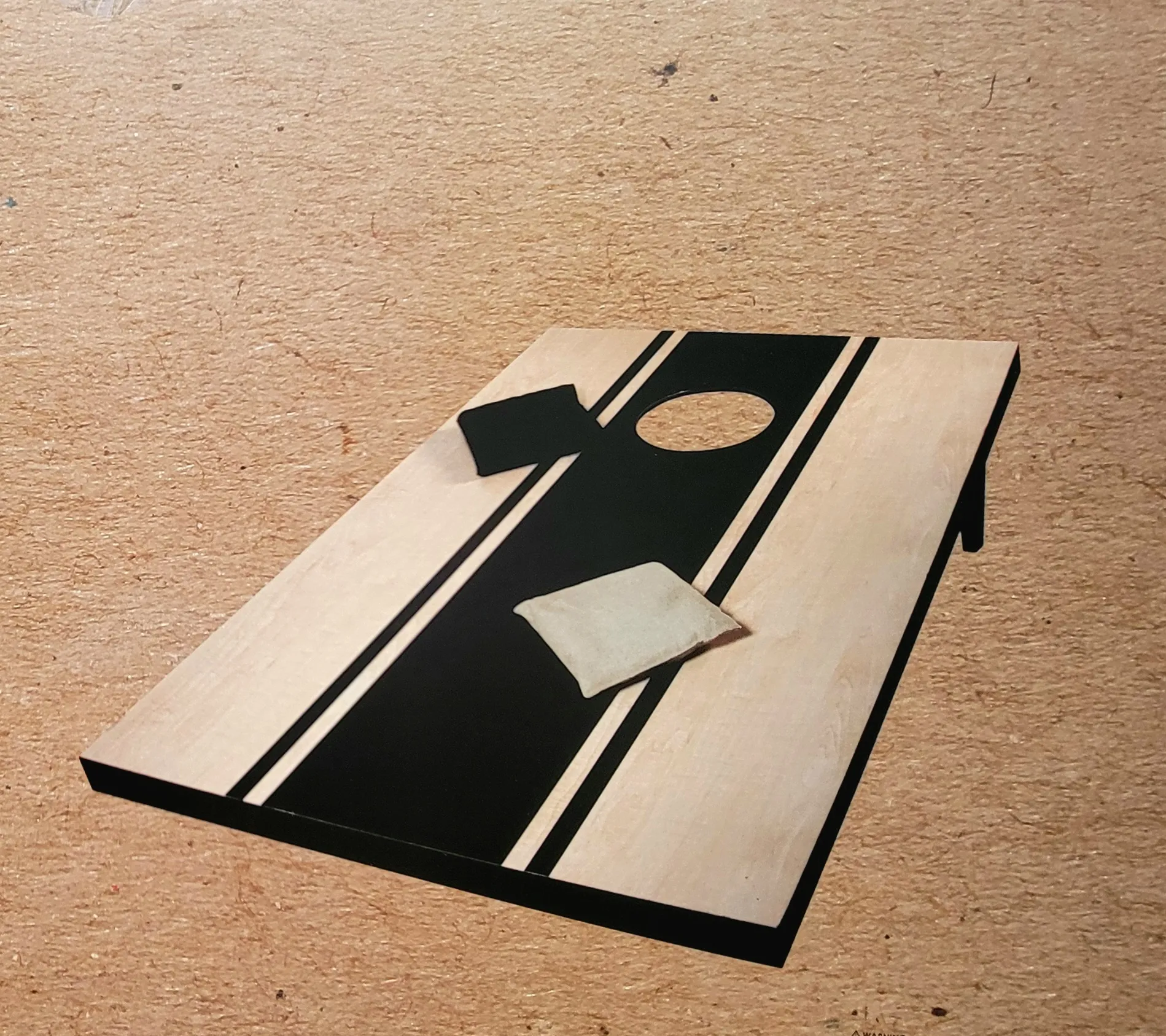 Black & White Cornhole Game