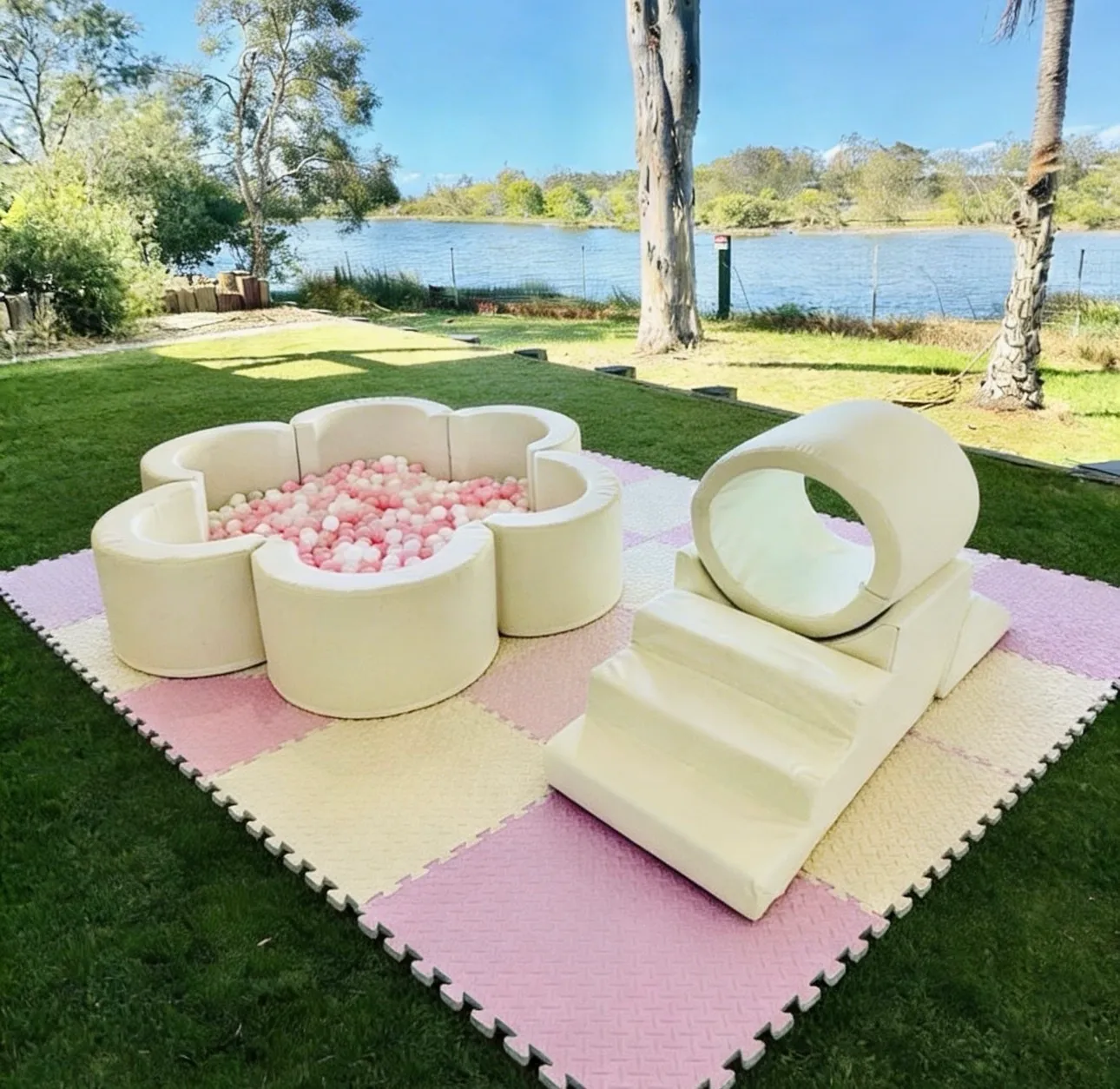 Flower Themed Soft Play   