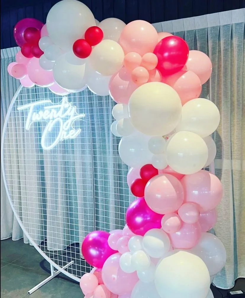 3.5m Balloon Garland - Inflated