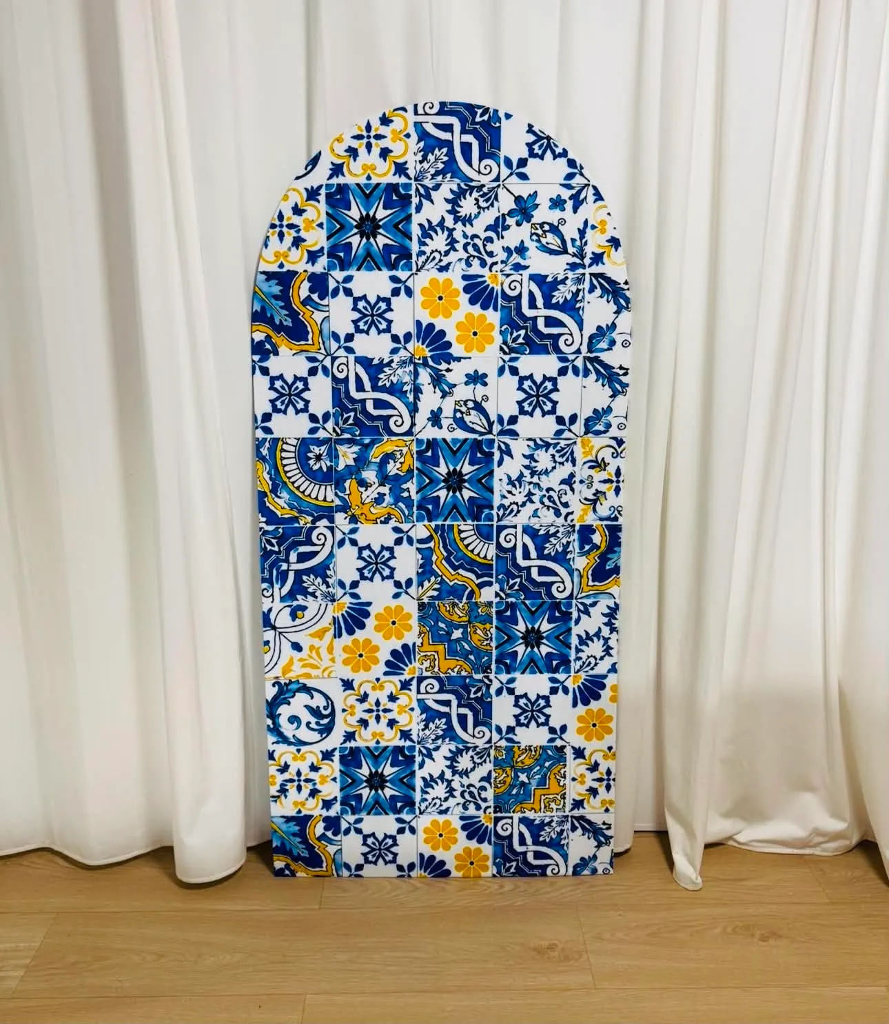 Mediterranean Arch Backdrop