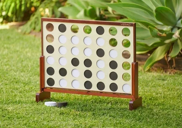 Giant Connect Four 