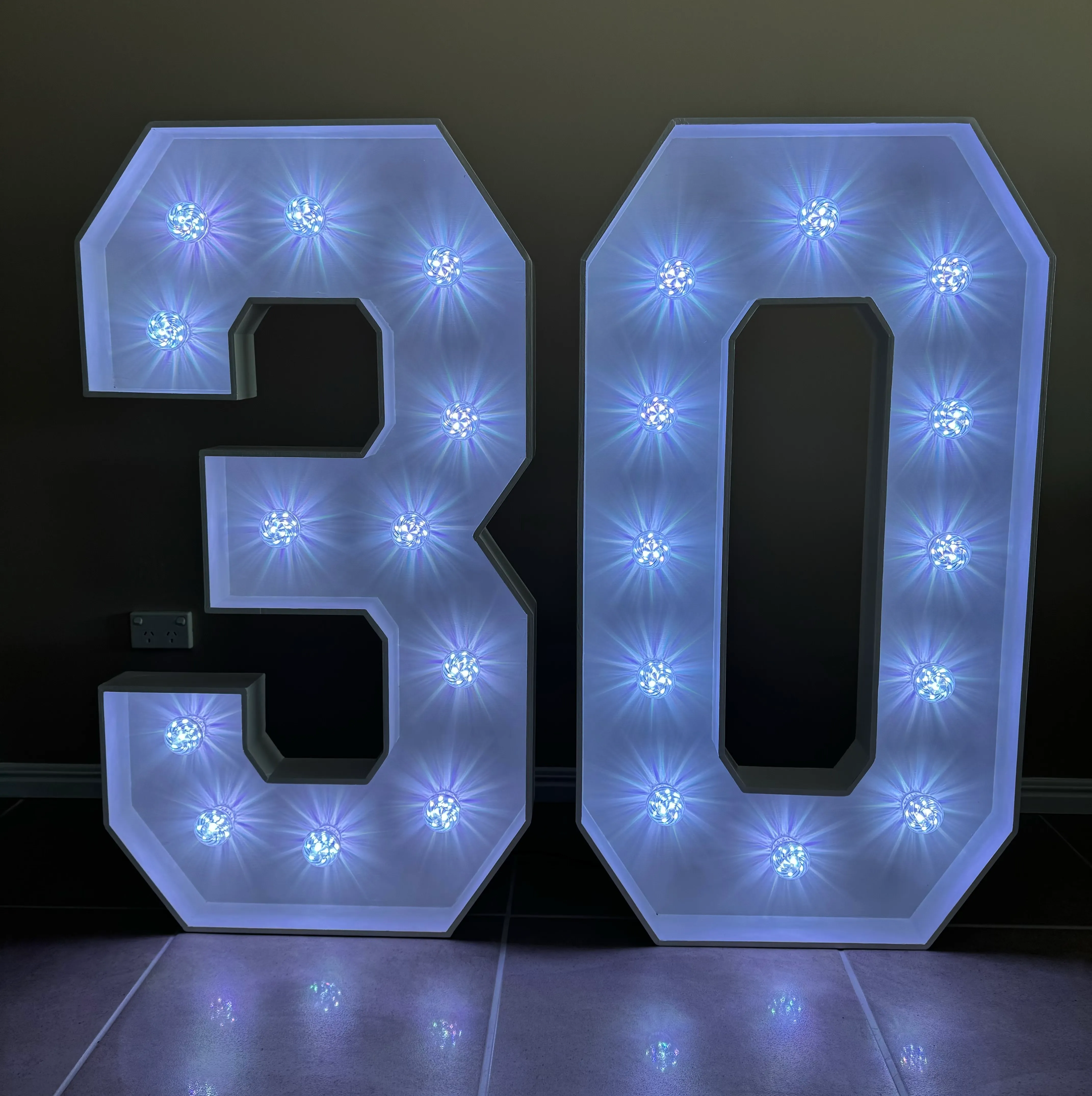 Light Up Numbers 30 