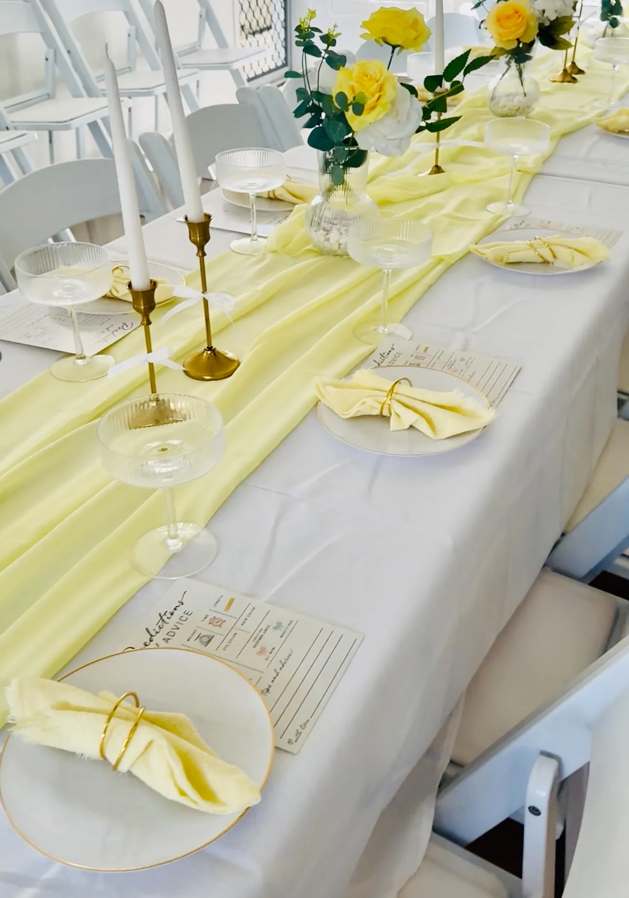 Tableware: Plates & Glasses 