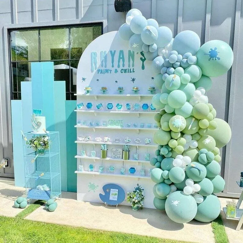 Chiara Treat Wall
