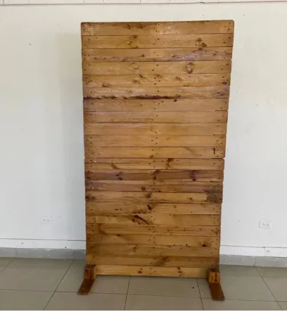 Pared Madera 4' x 8'