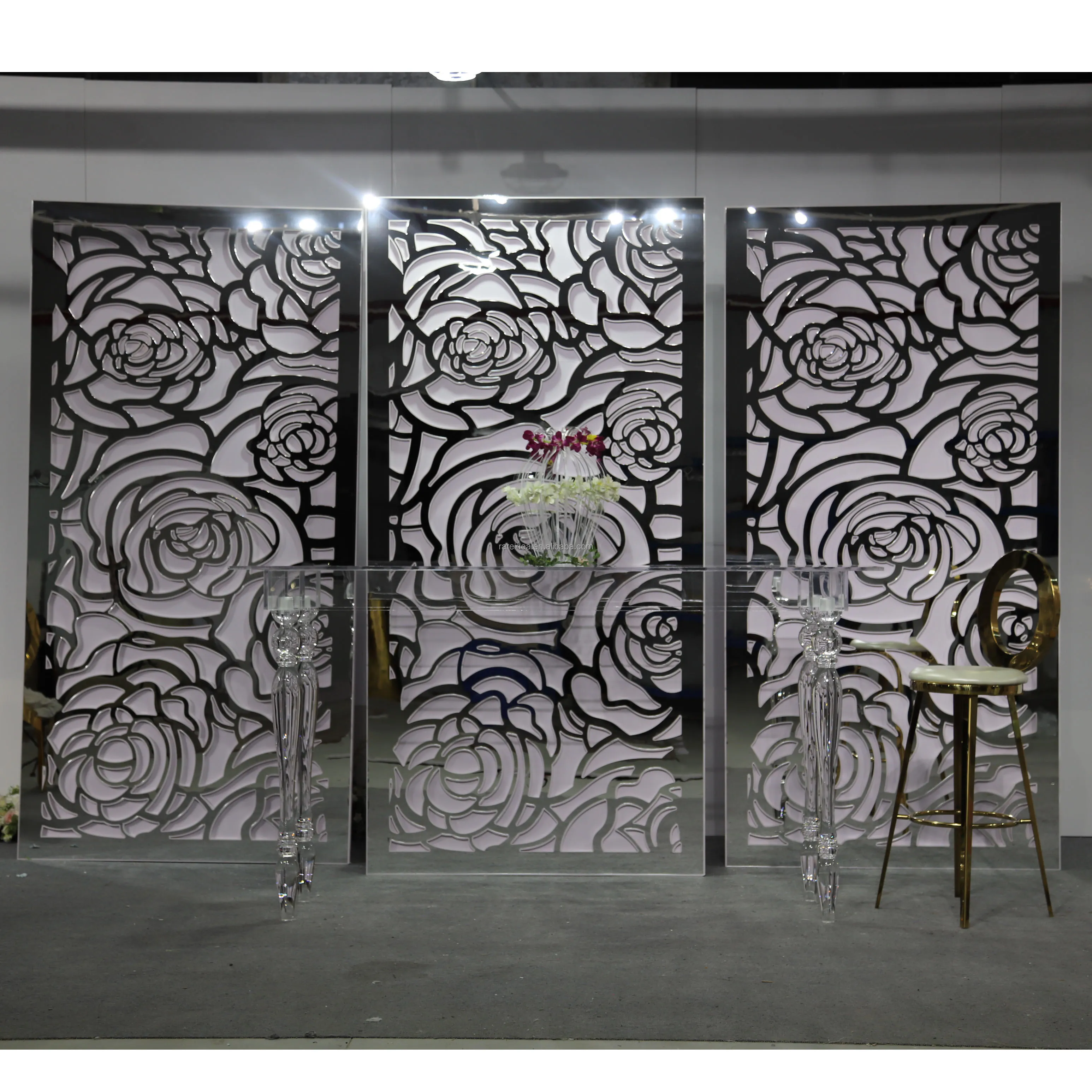 Pared Rosas silver 