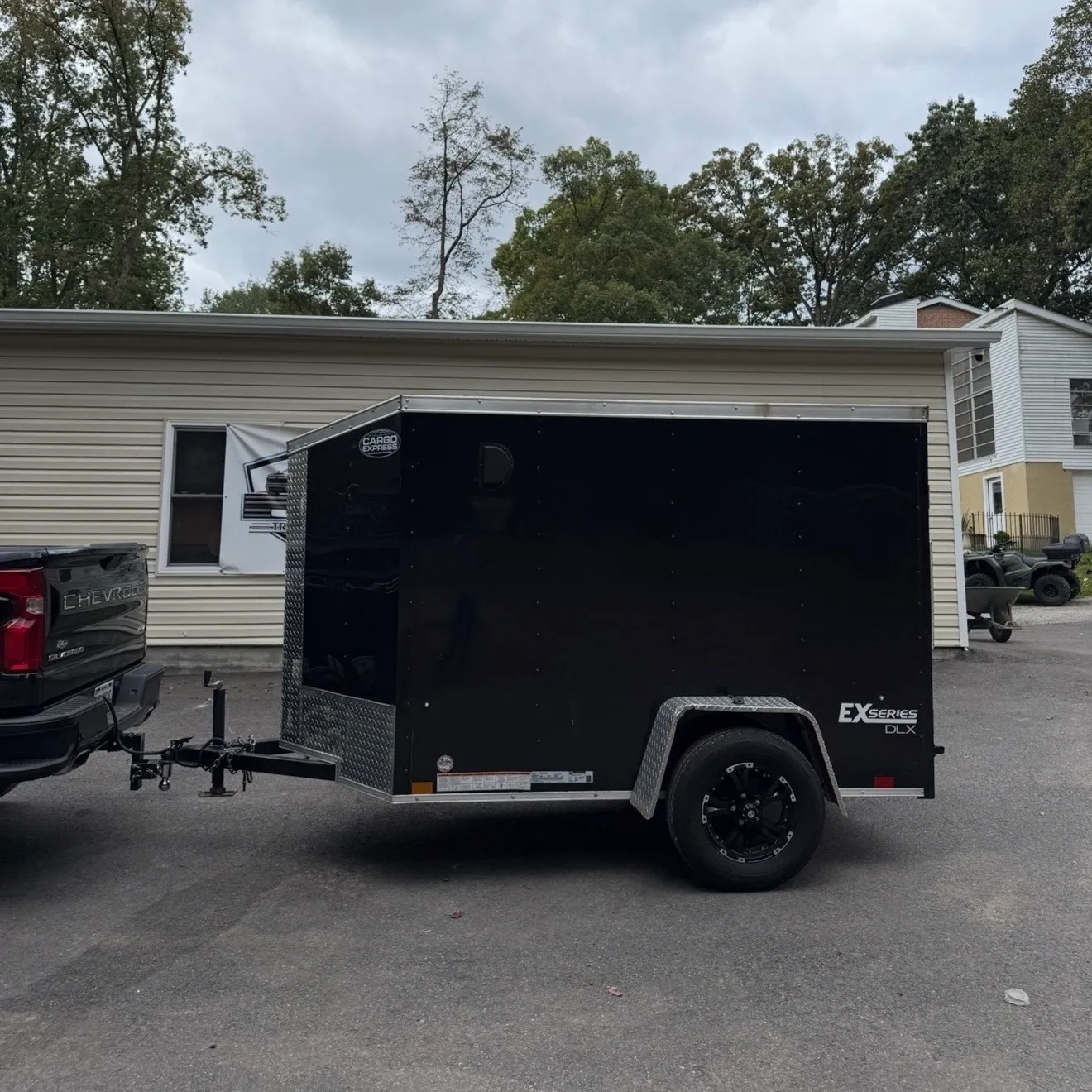 5X8 Enclosed Trailer