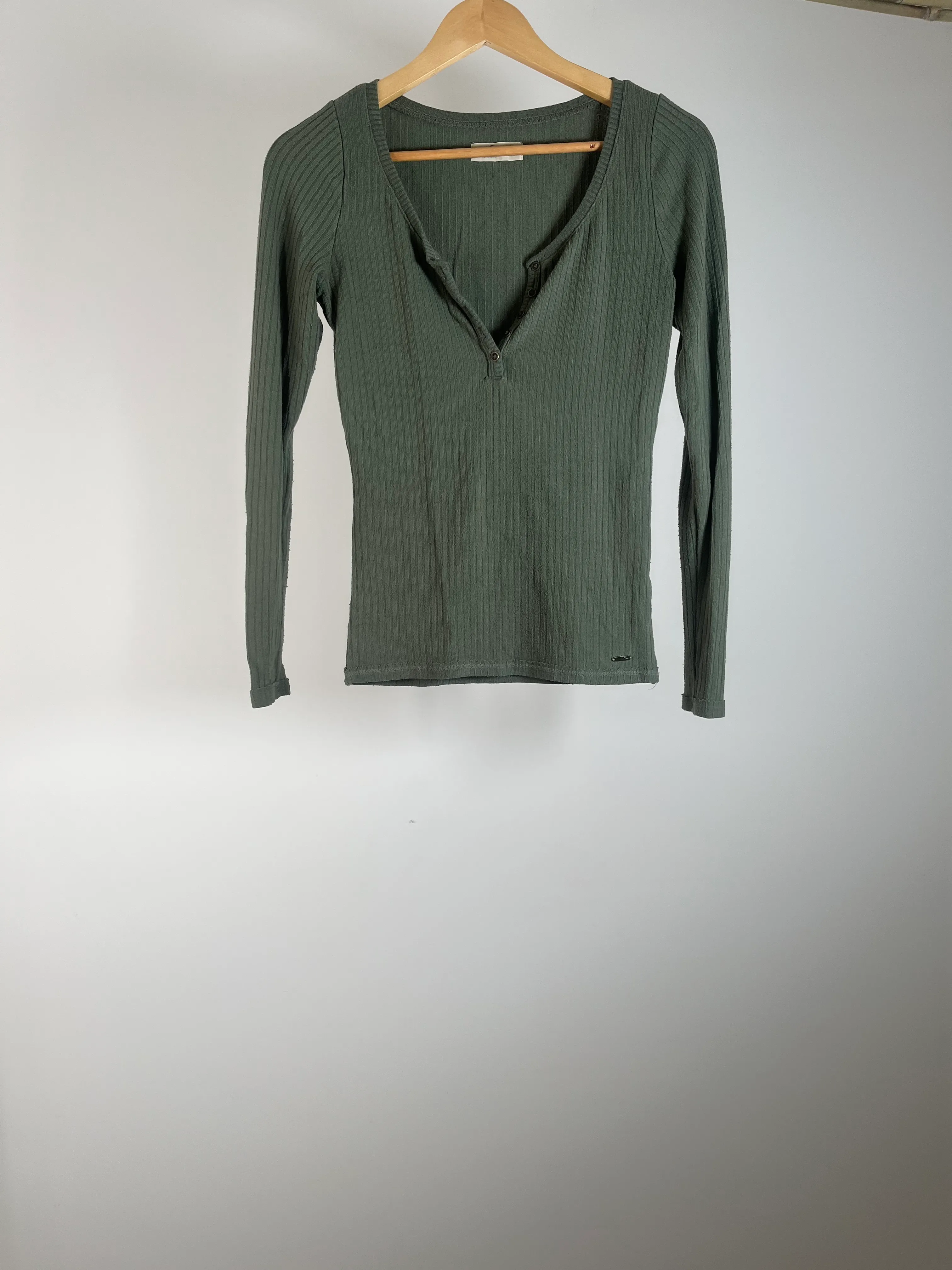 Olive Green Long Sleeve Hollister Top - M