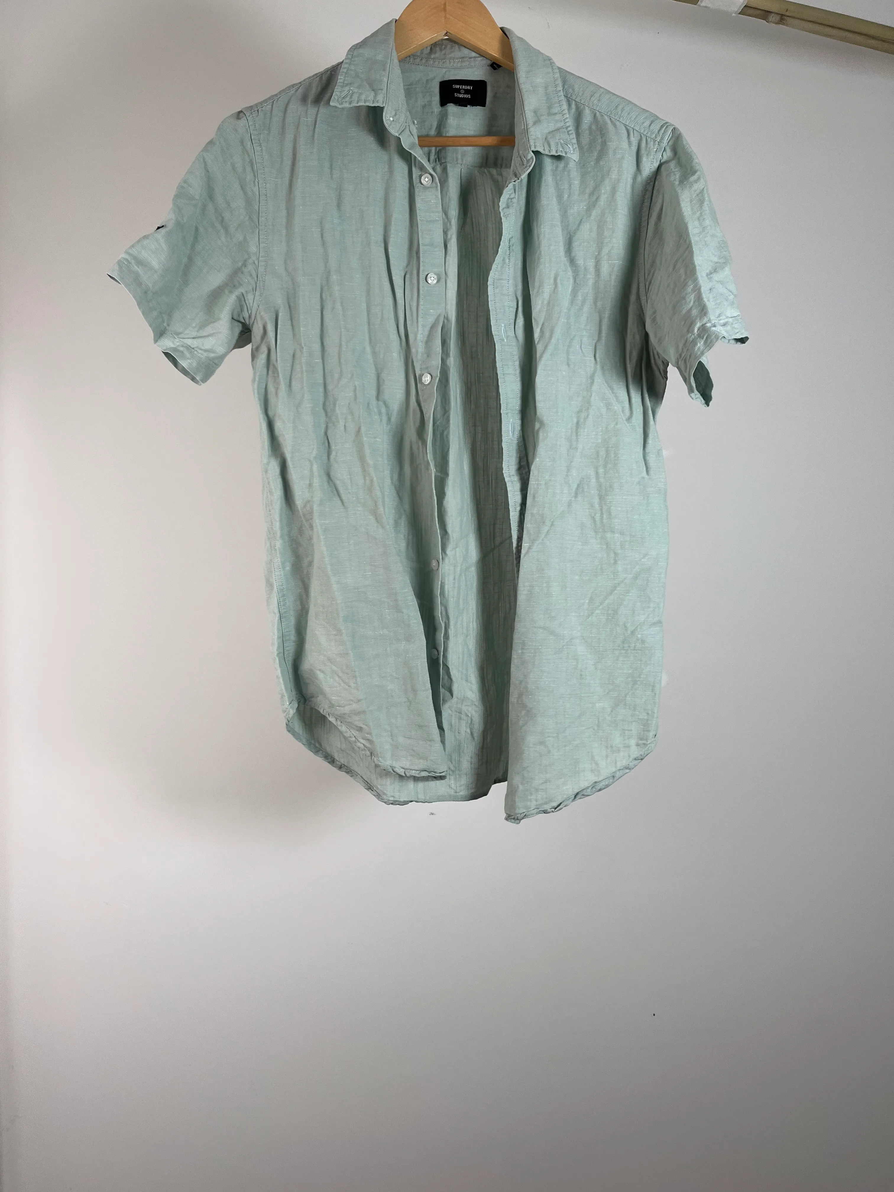 Mens Light Green Short Sleeve Button Down Shirt - M