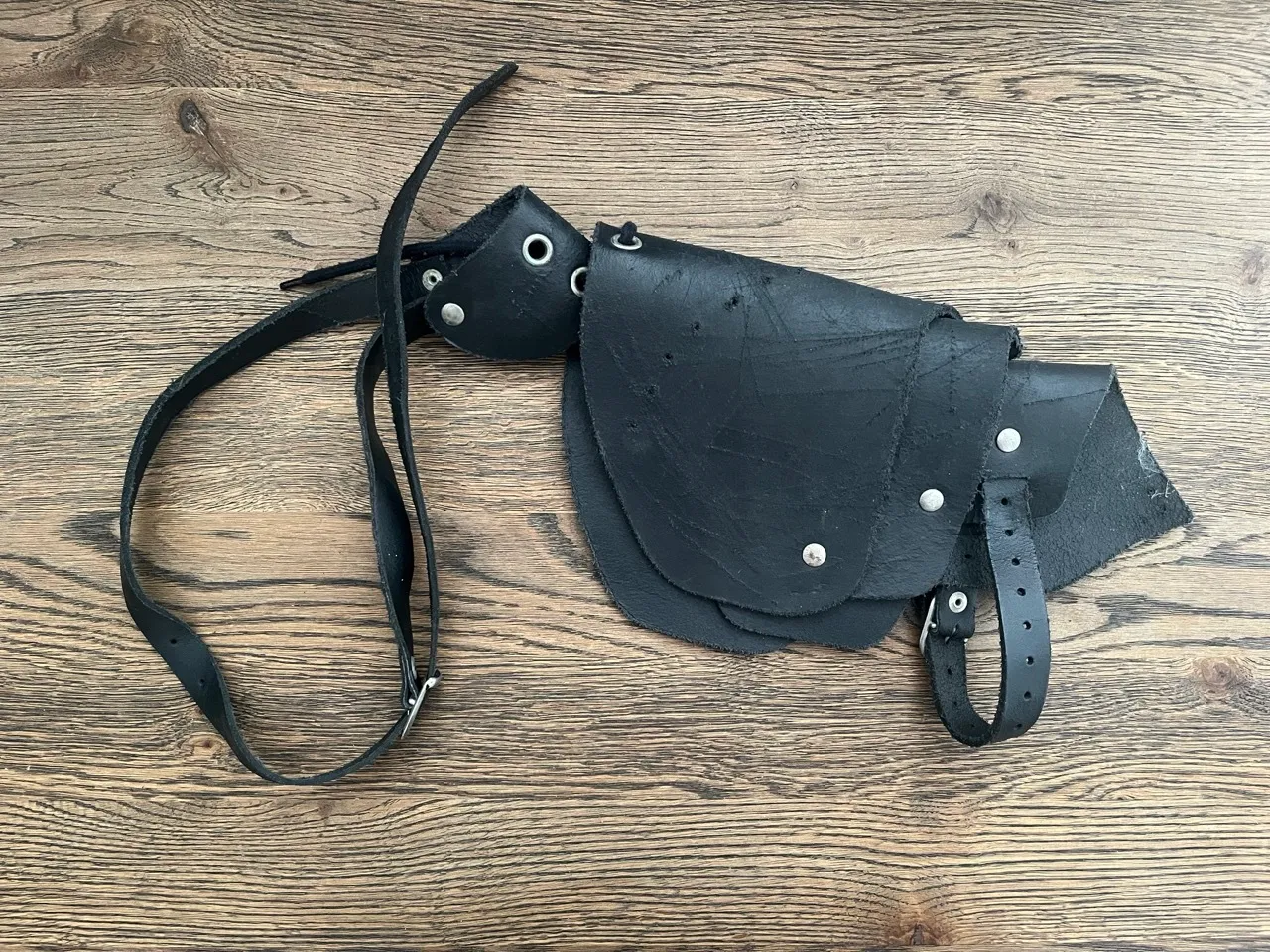 One Sided Black Leather Shoulder Armour