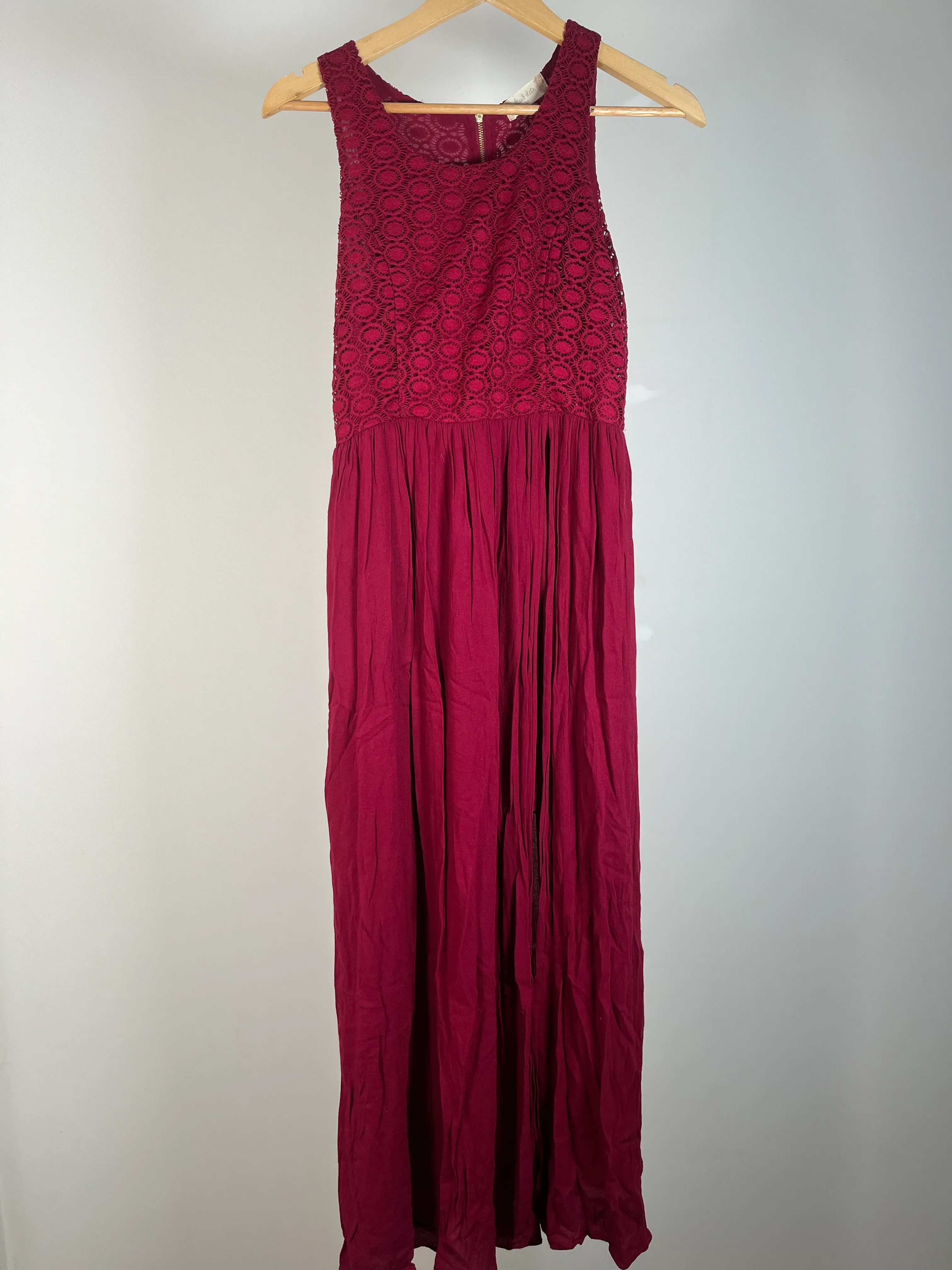 Red Zip Up Dress with Lace Detail - M