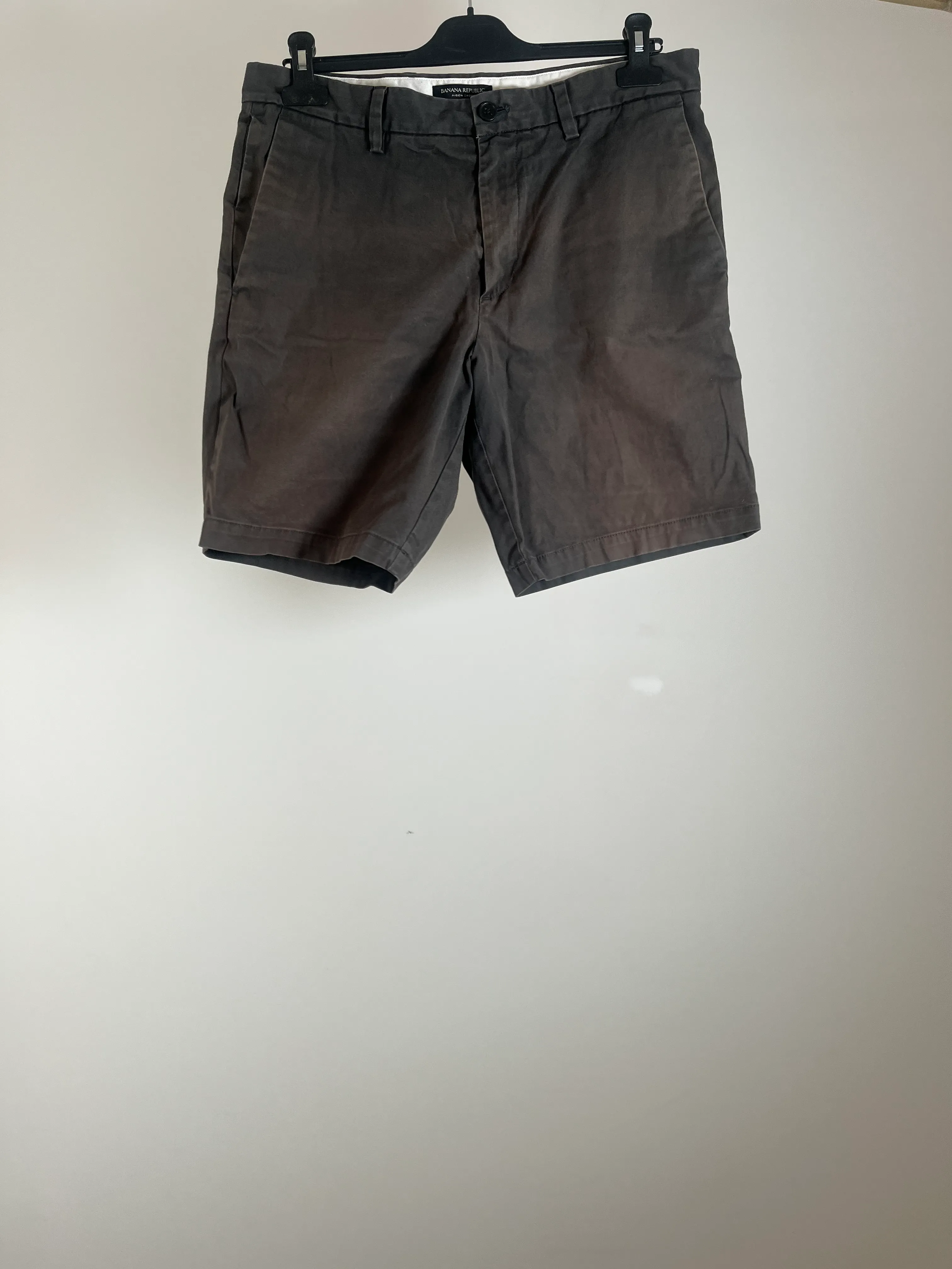 Dark Brown Shorts - 32