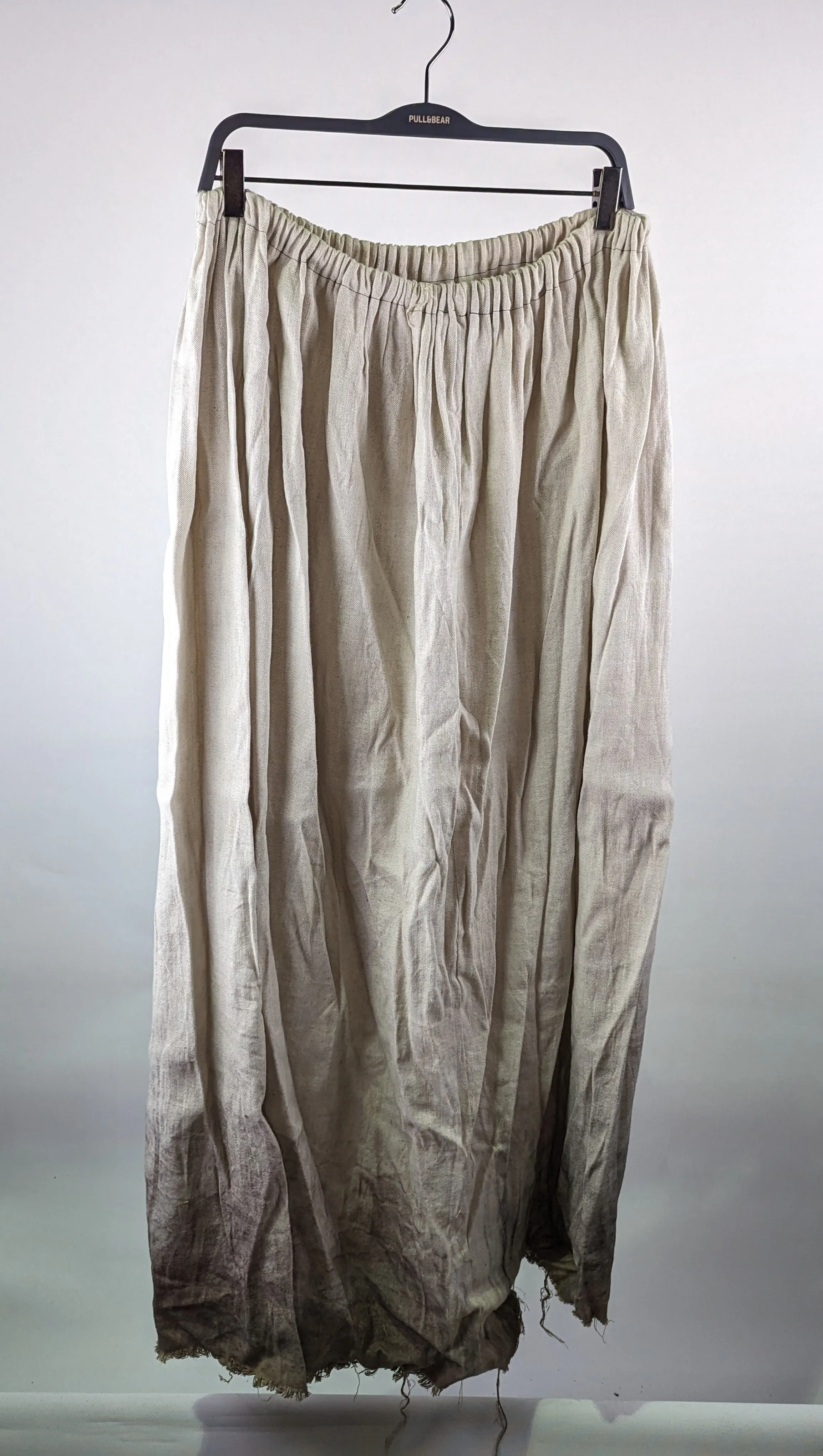 Cream villagers skirt 