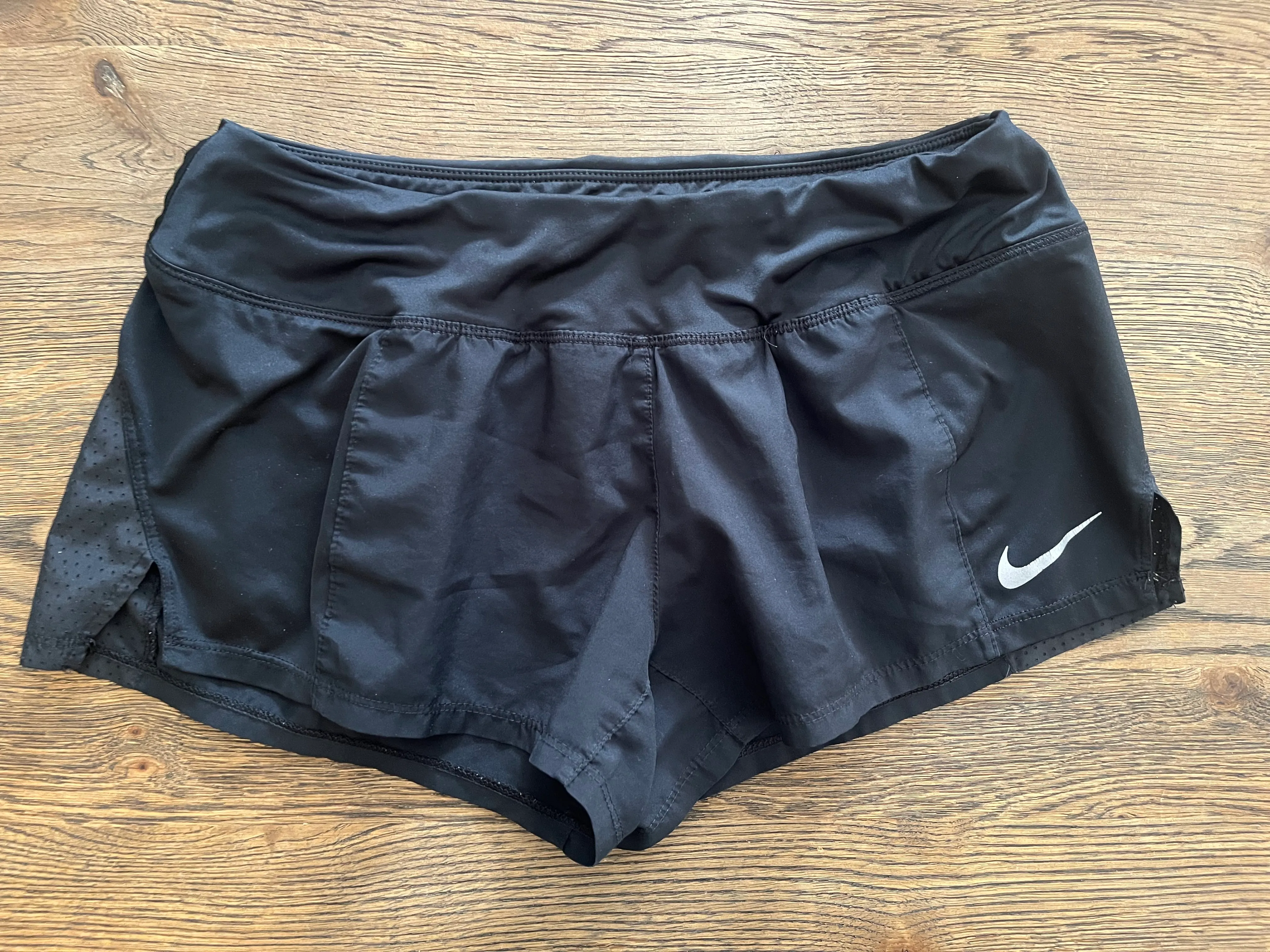 Womens Black Nike Running Shorts - M