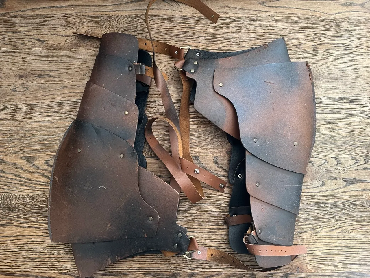 Basic Brown Leather Arm Bracers