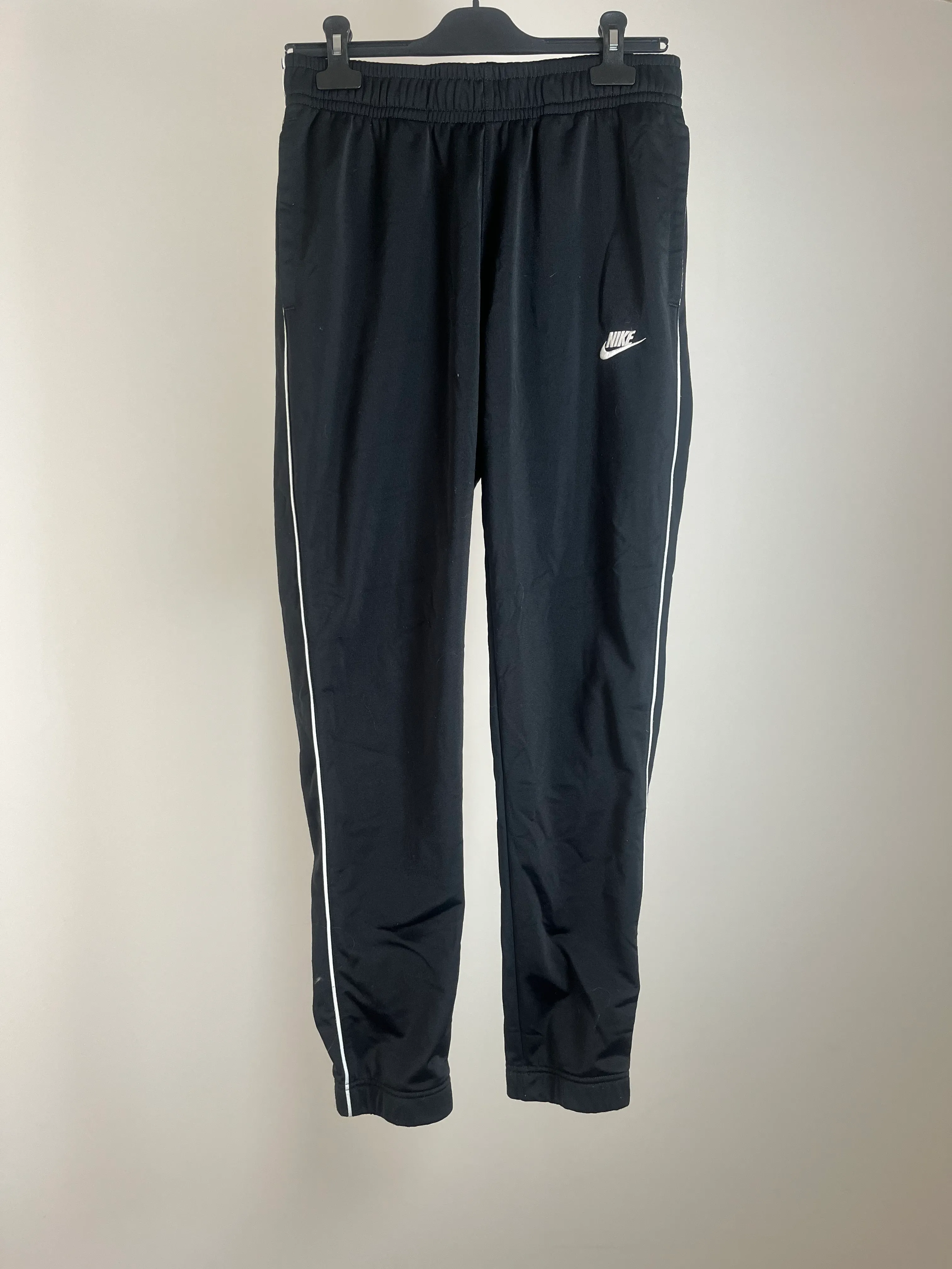 Black Nike Joggers - M