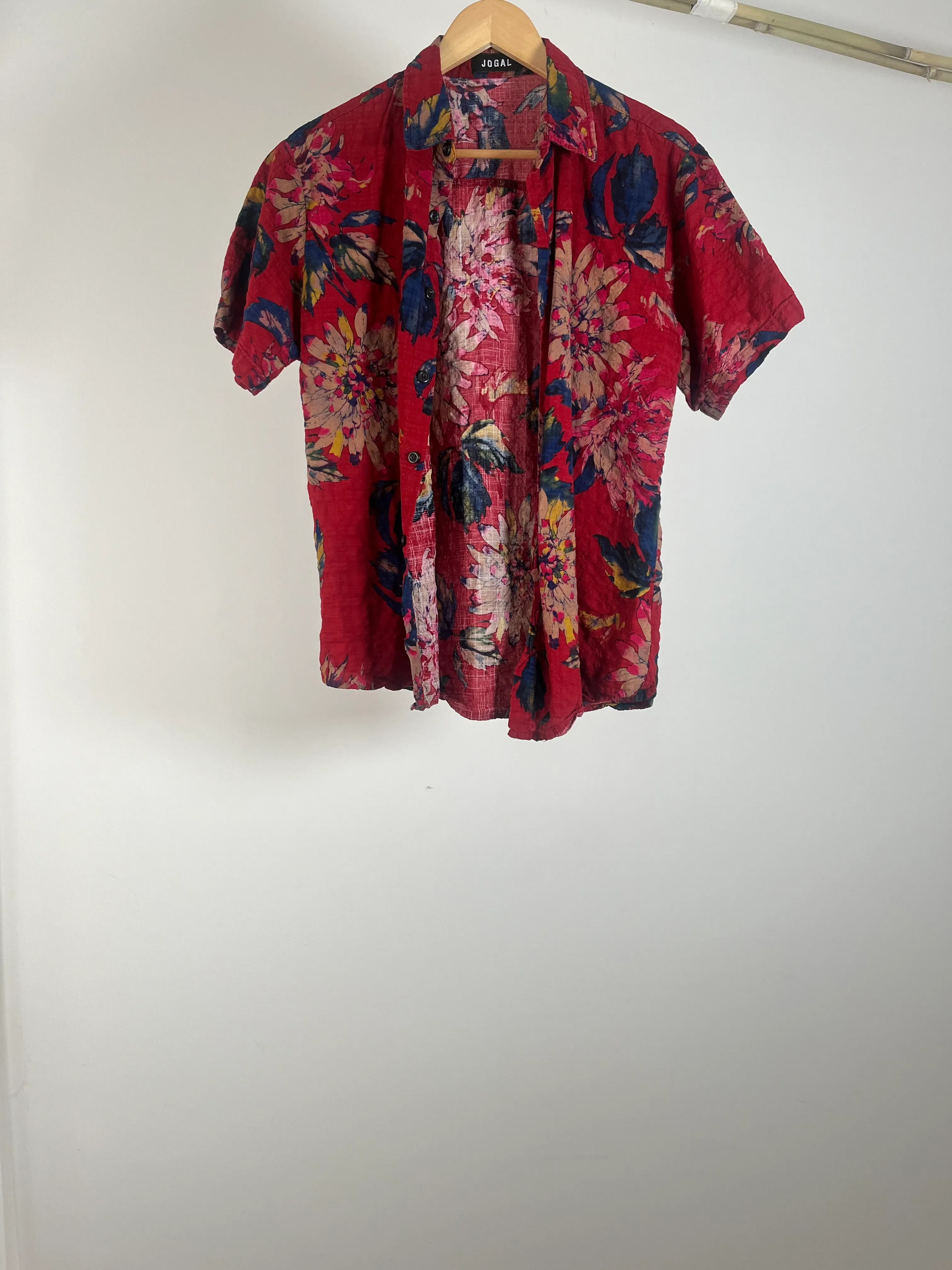 Mens Red Light Floral Button Down - M