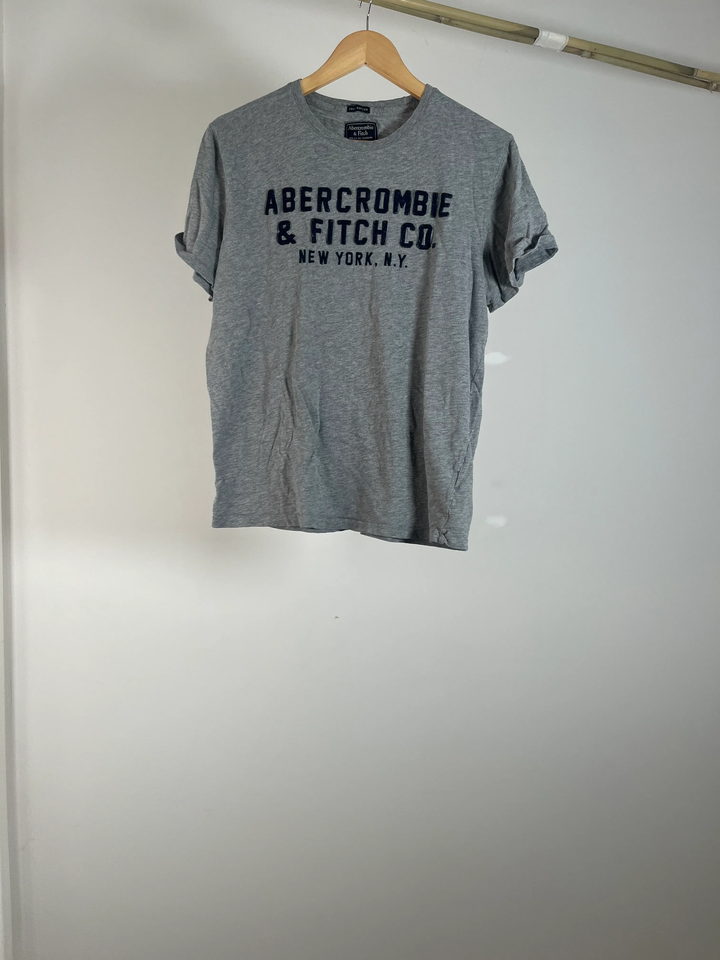 Mens Grey Abercrombie Branded Tee - L