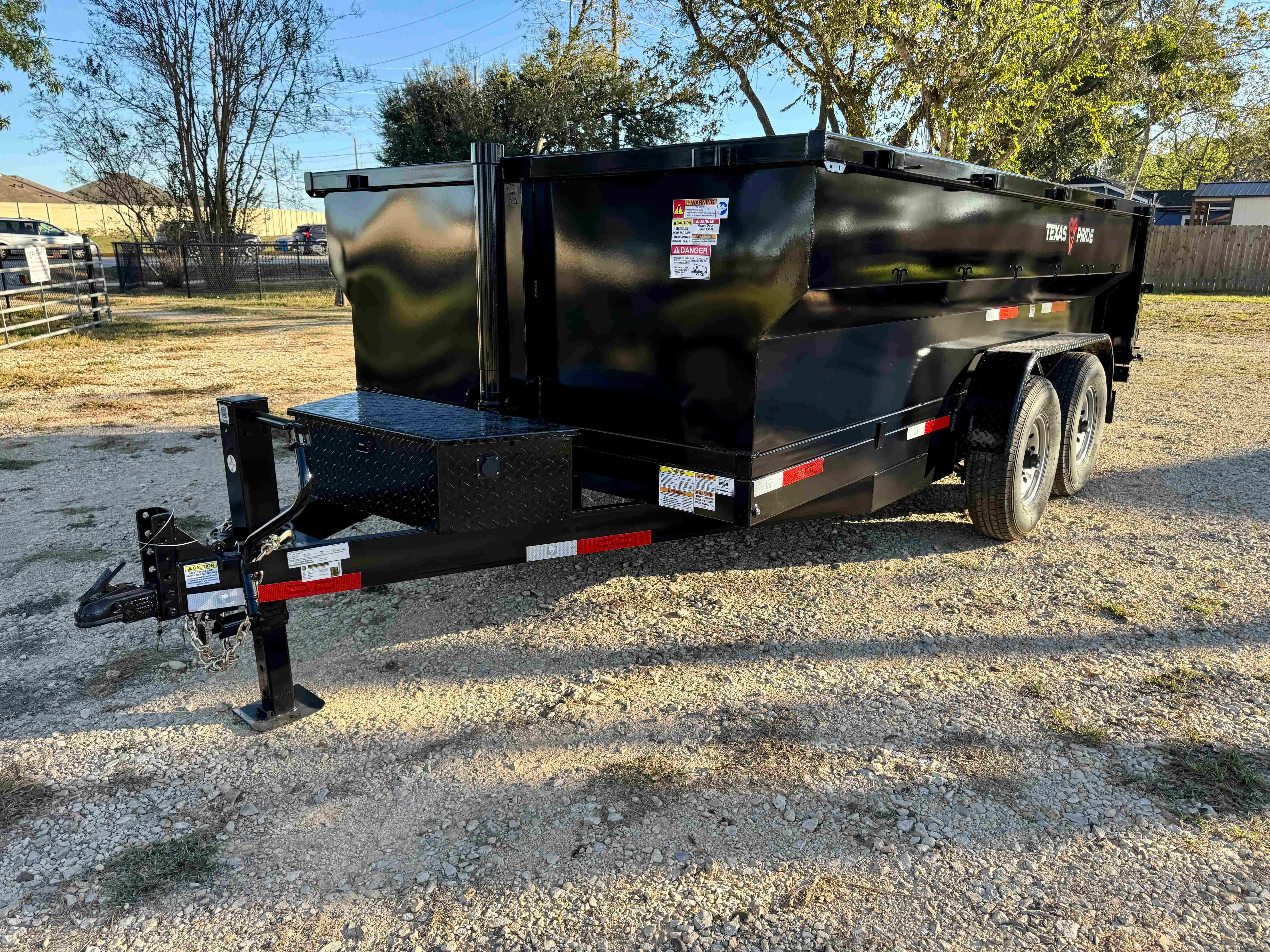 Dump Trailer - 14 ft.