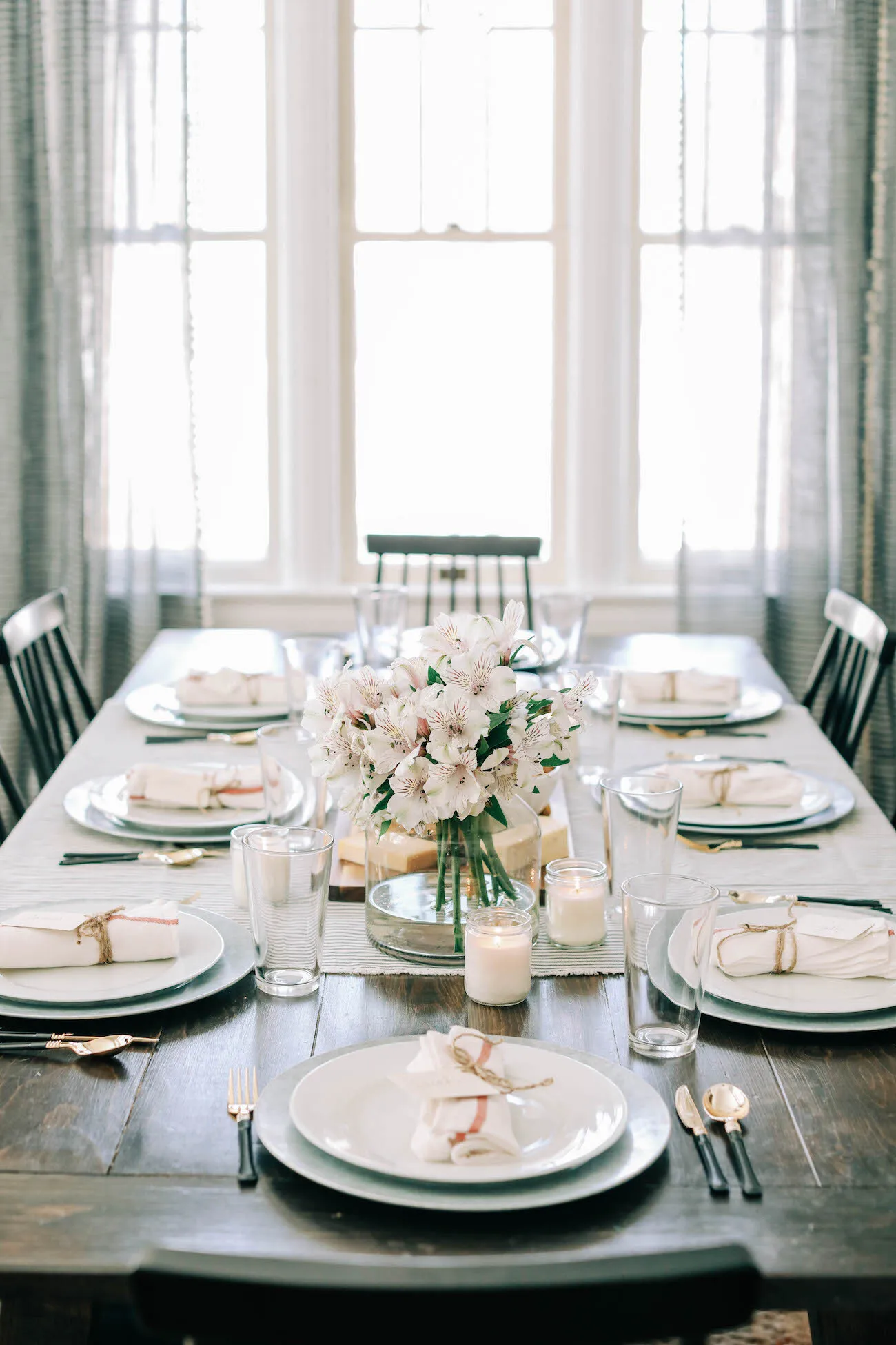 Casual Party Table Linens - White