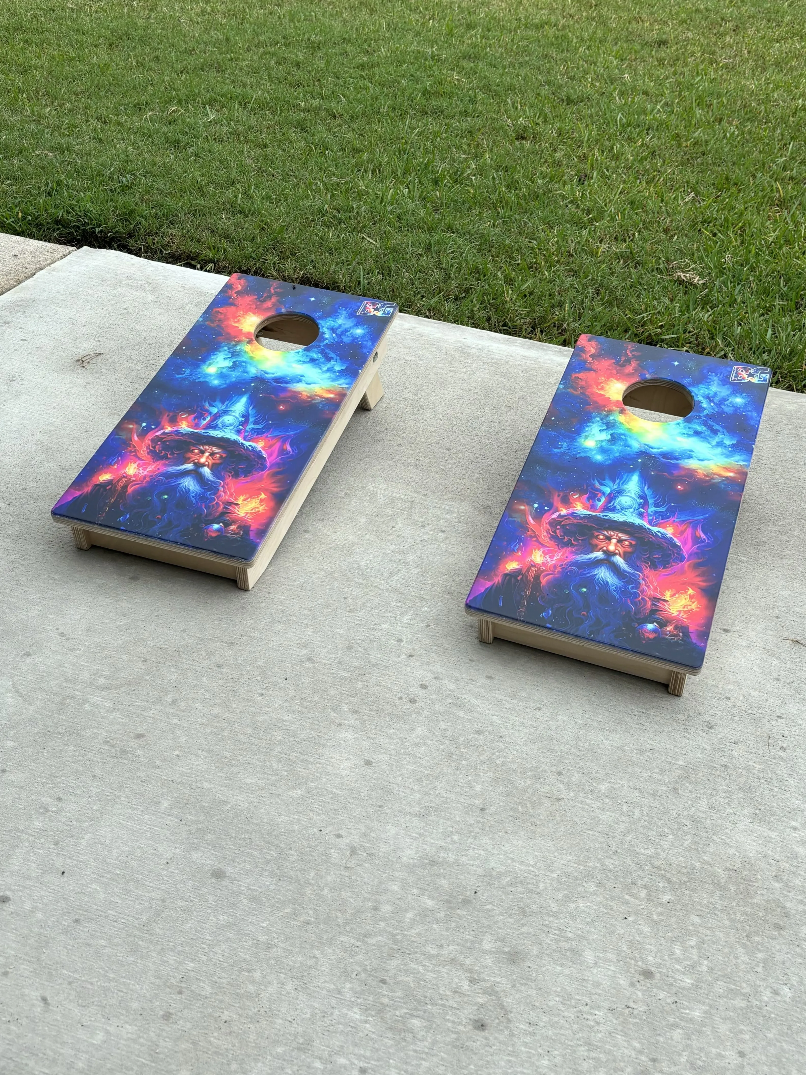 Mini Cornhole - Space Wizard