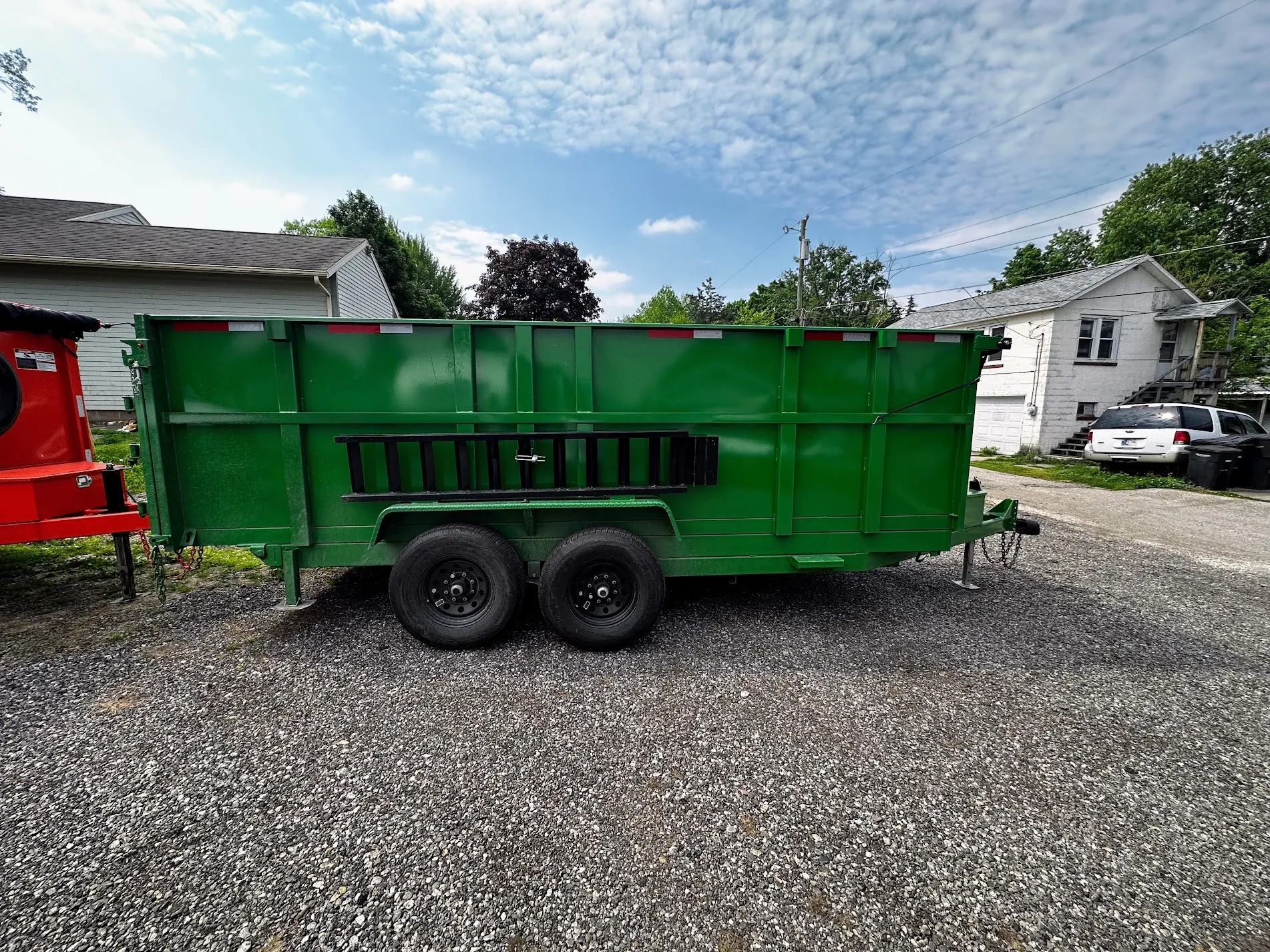 17 Yard Dump Trailer