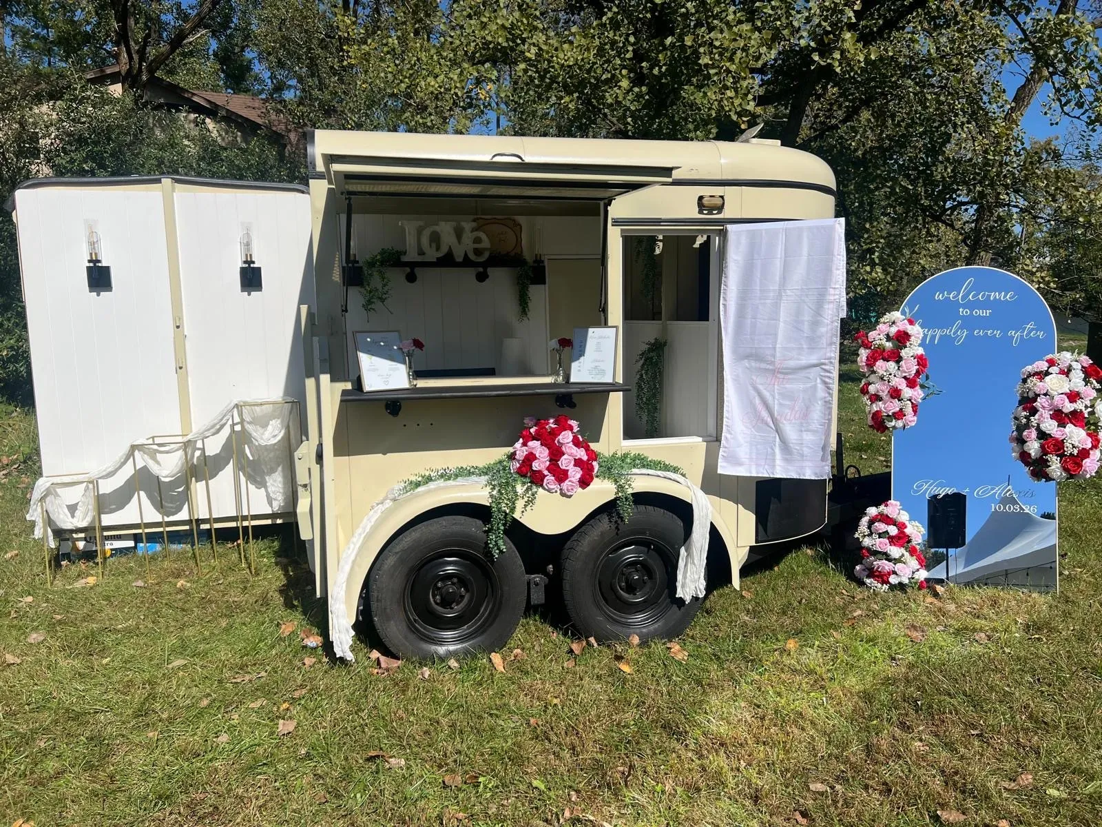 Mobile Trailer Bar