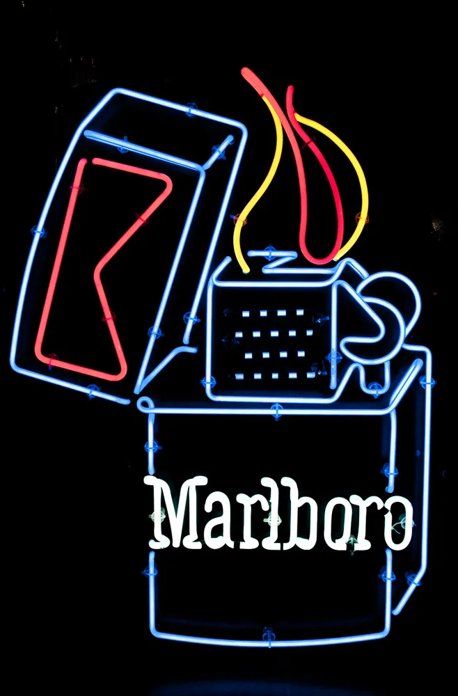 Neonleuchte Marlboro Zippo