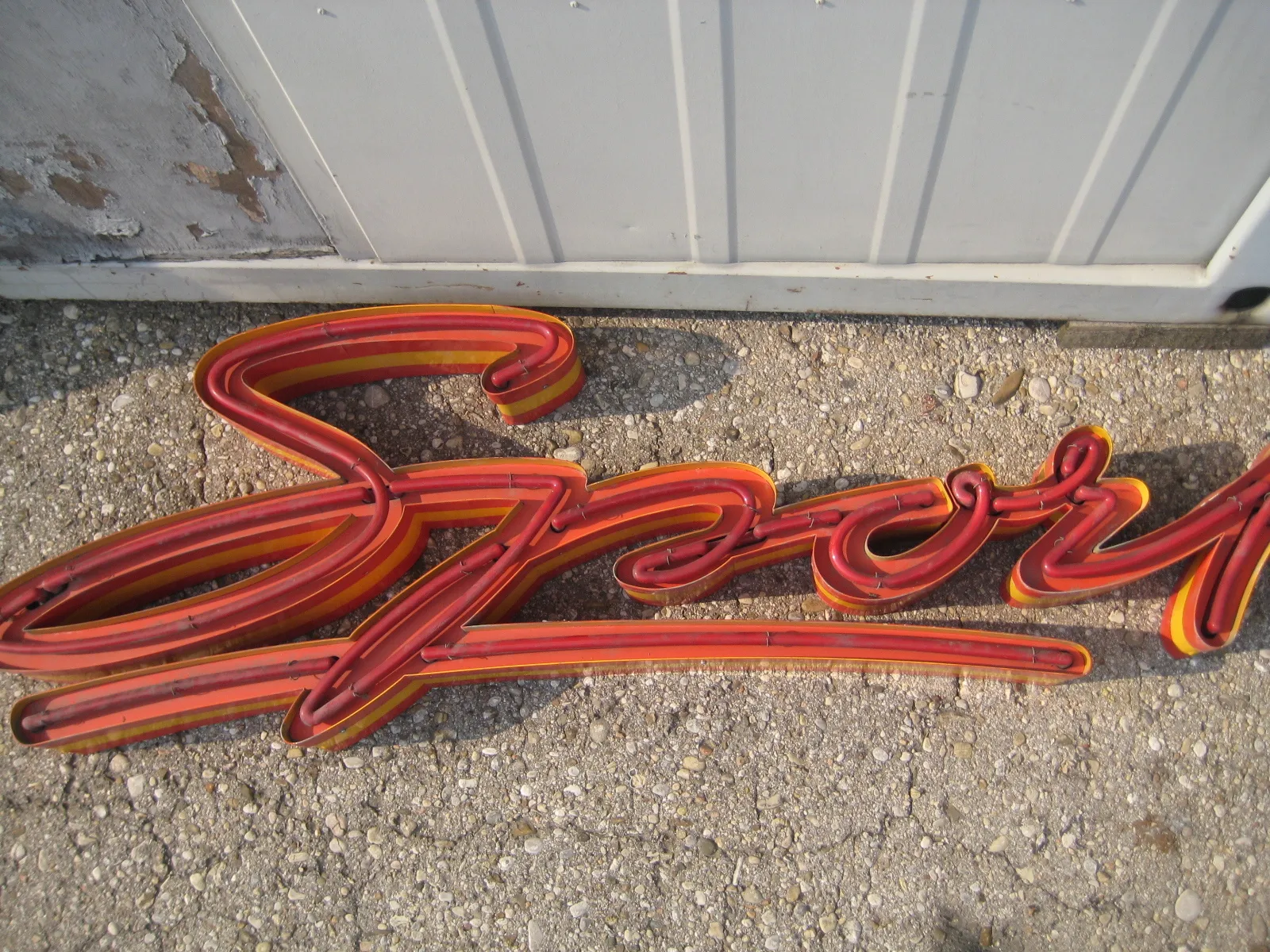 Neon Sport
