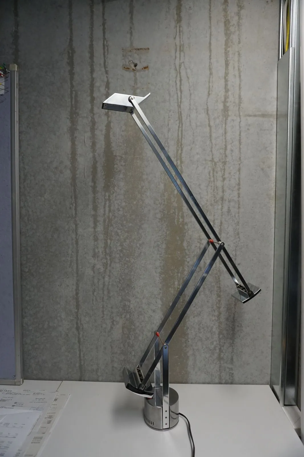 Tizio Schreibtischlampe chrom