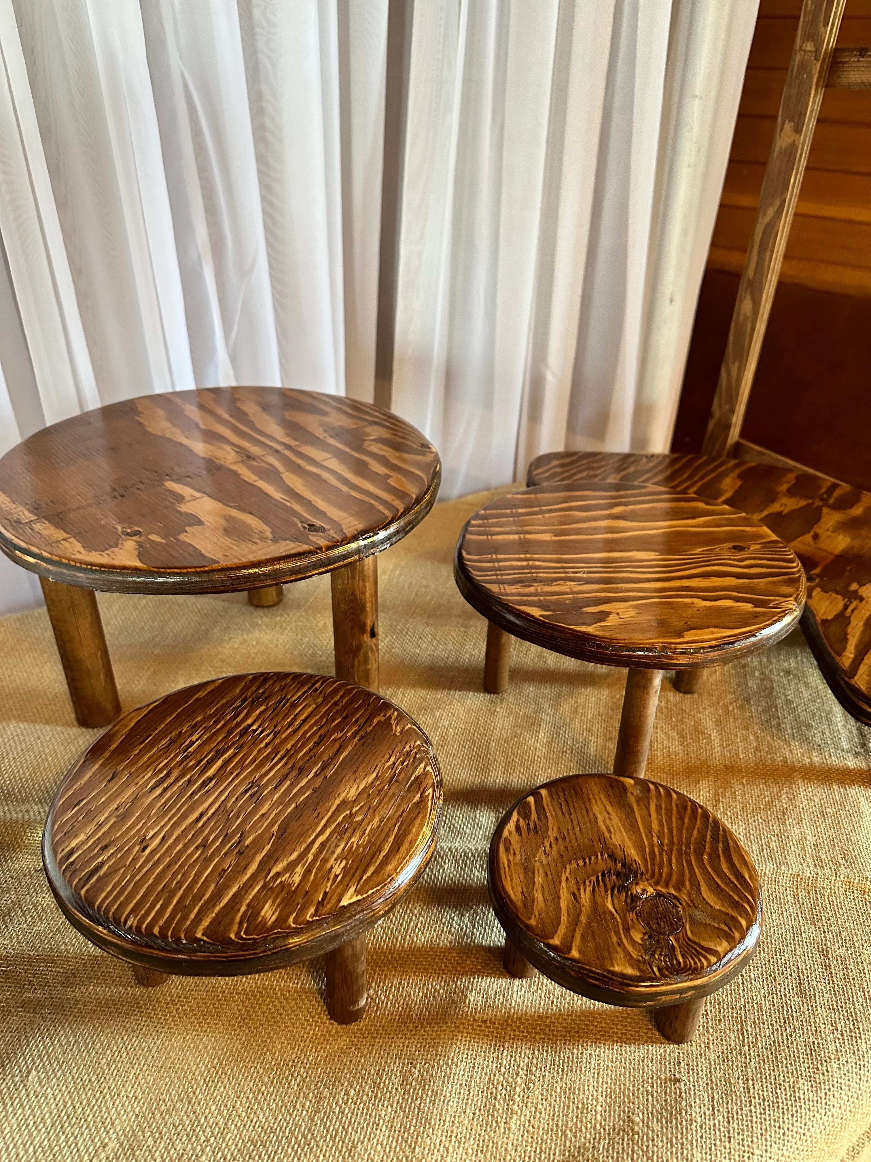 WOOD ROUND CAKE STANDS (4) 6'', 8'', 10'', 12''