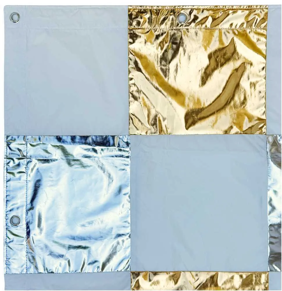 8' x 8' Checkboard Silver/Gold/White Cloth