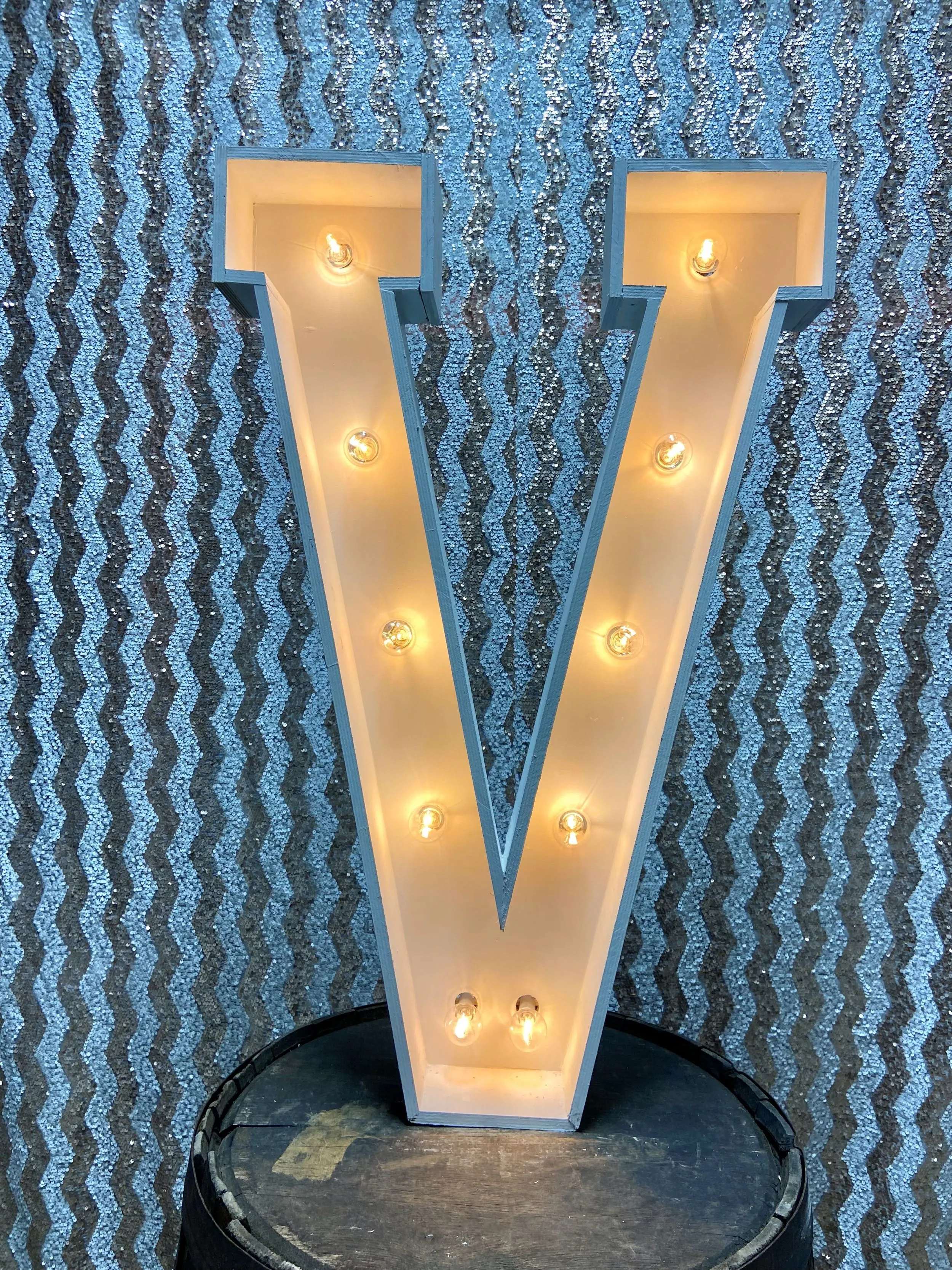 36 Inch Lighted Marquee Letter V
