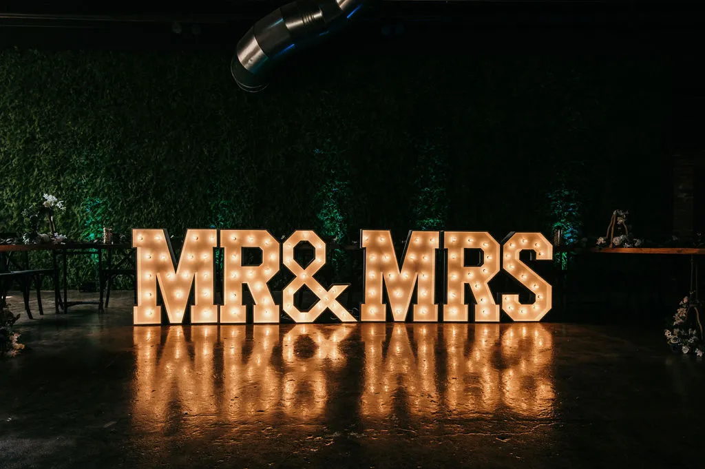MR & MRS Lighted Letter Set