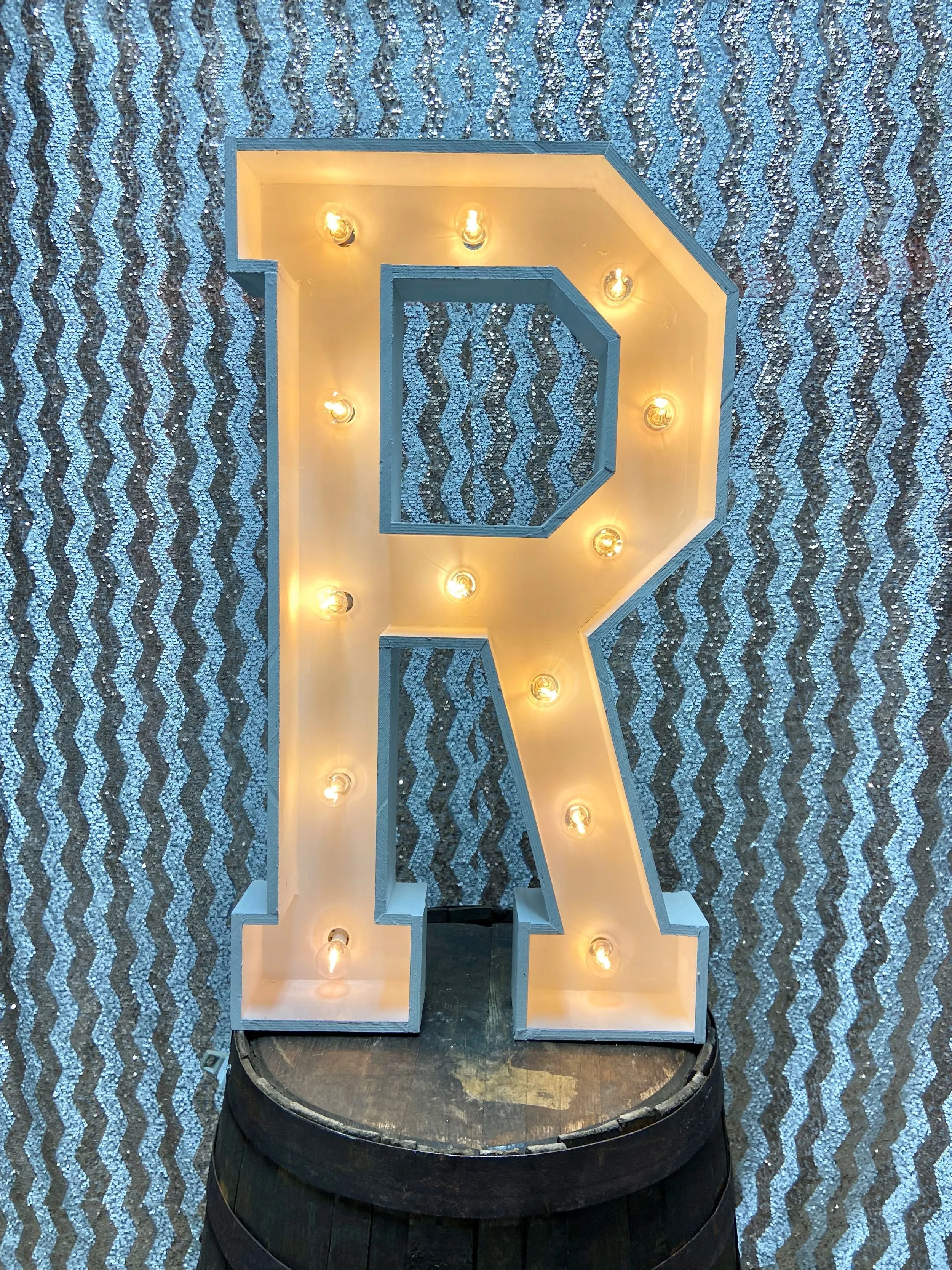 36 Inch Lighted Marquee Letter R