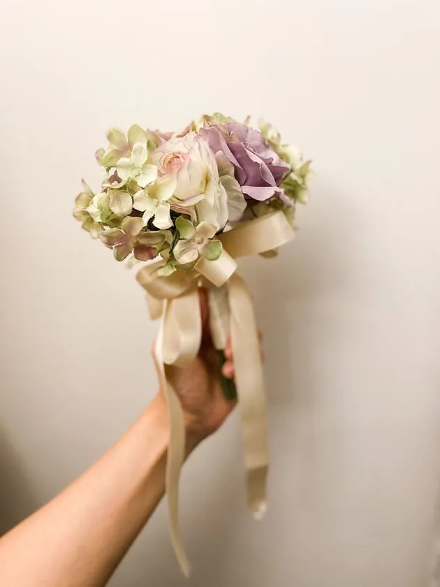 姊妹手捧絲花束 03 (4)