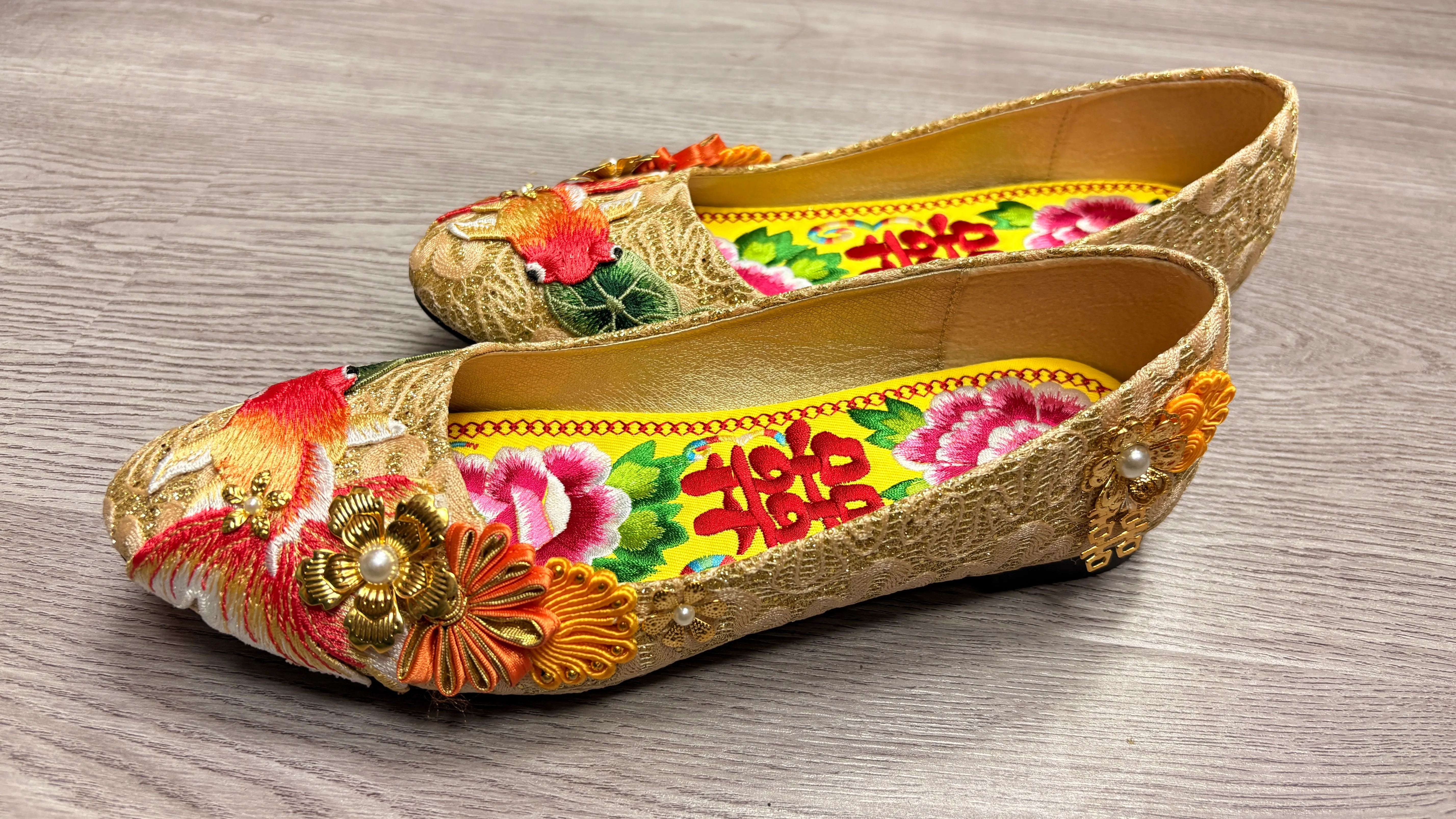 繡花鞋 54 (40碼)