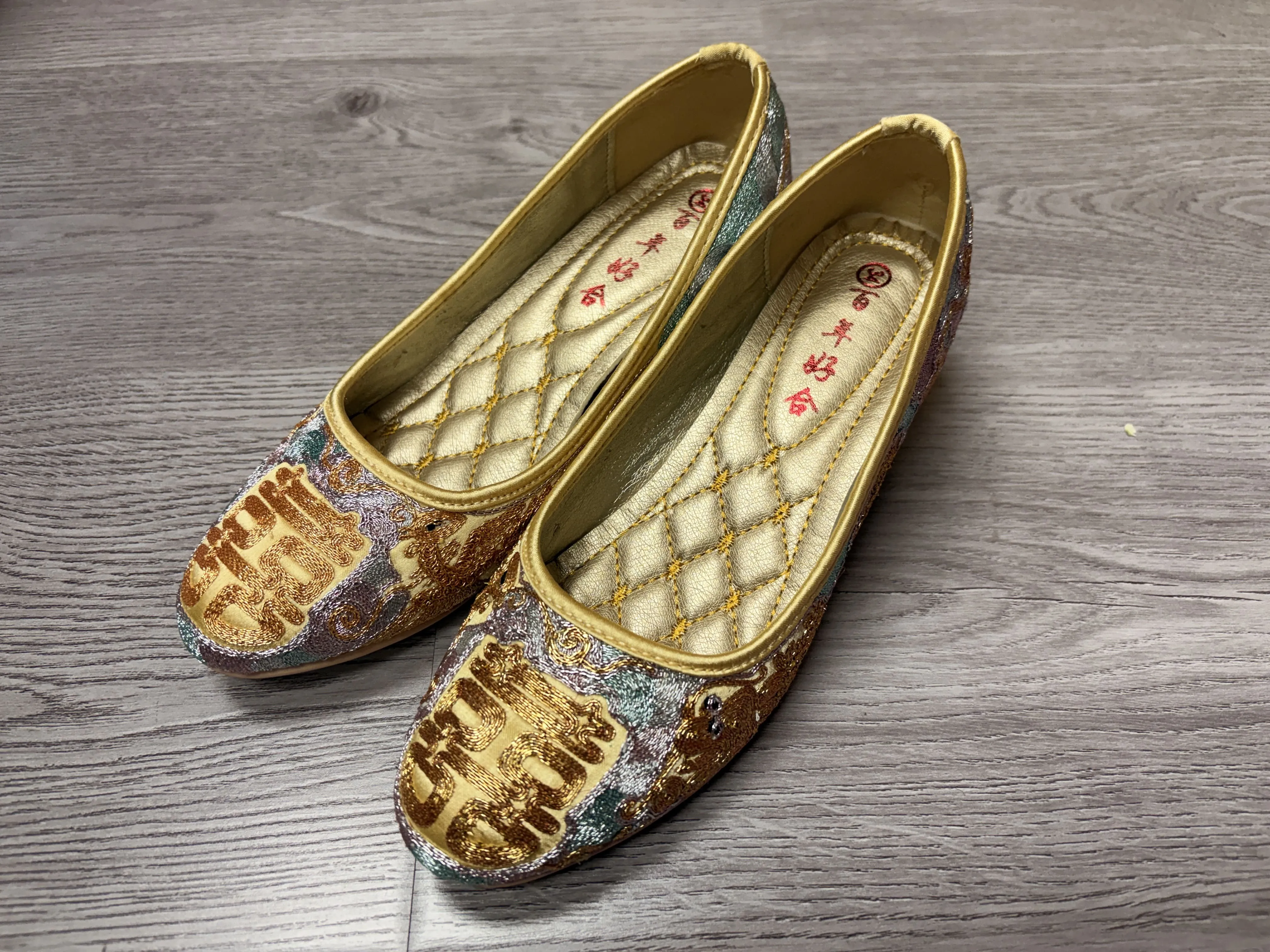 繡花鞋 52 (34碼)