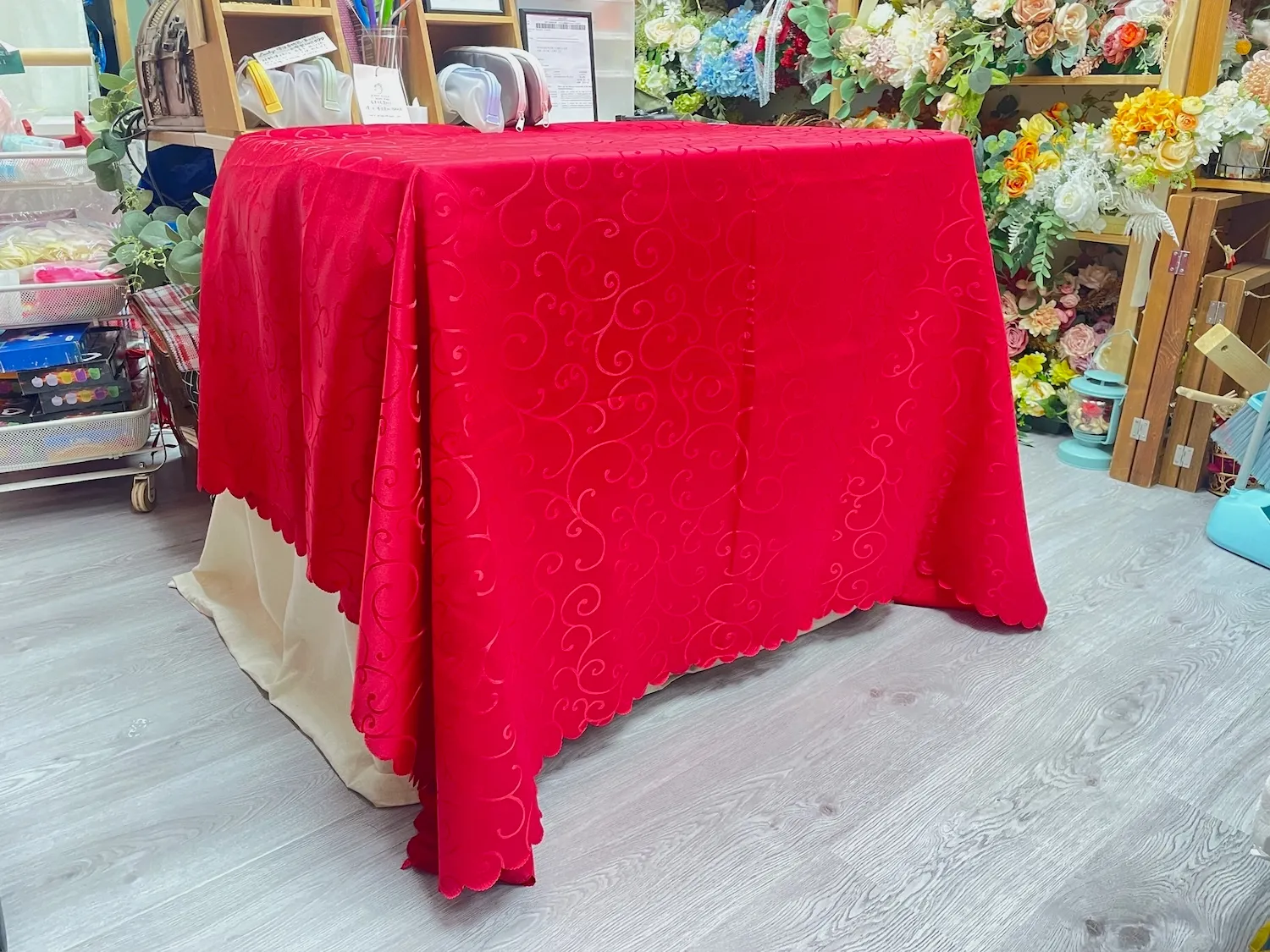 中式上頭紅枱布 05