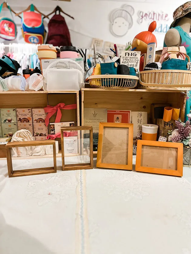 木紋座枱相架 Set A