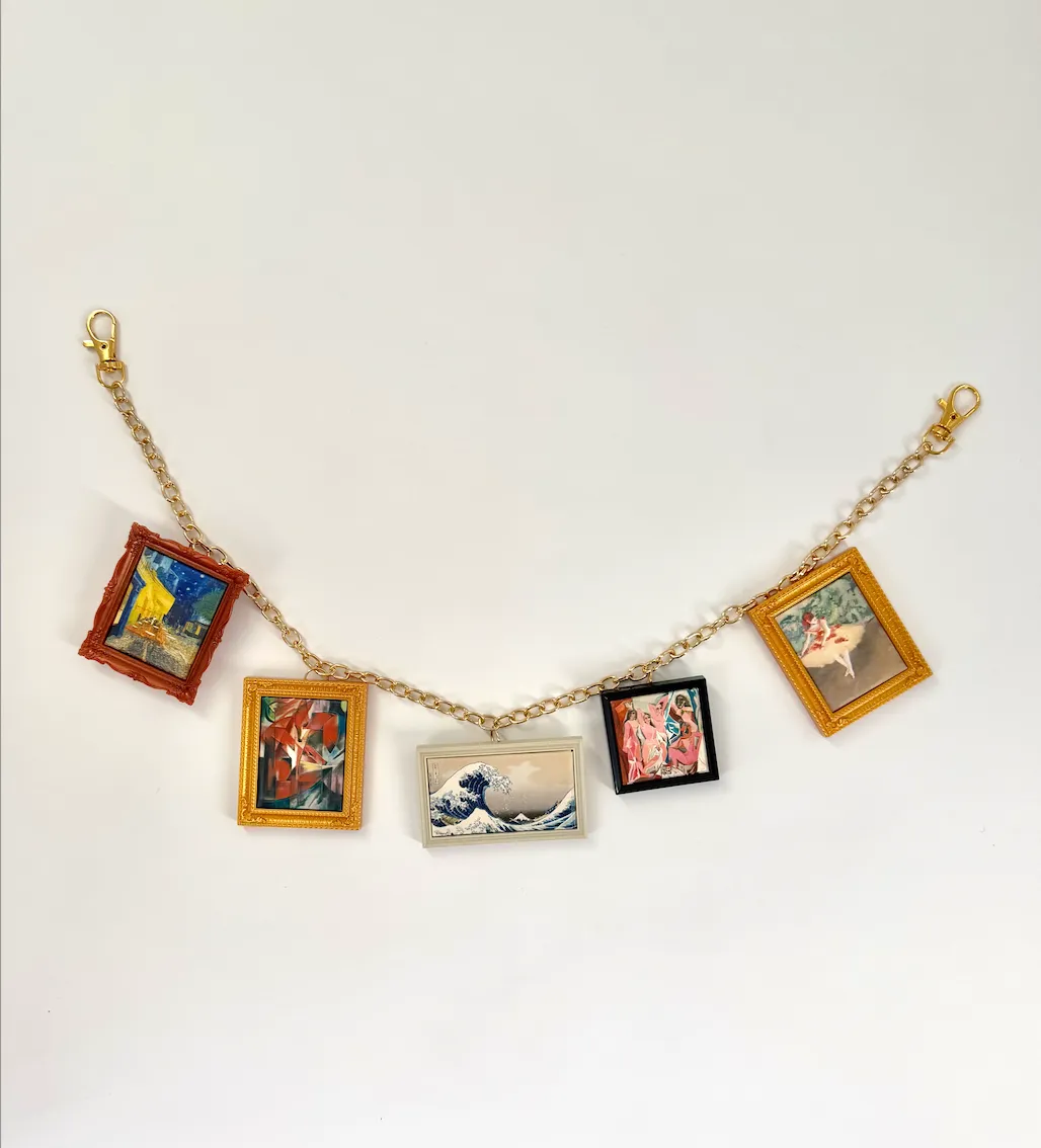 Artwork Bag Chain 05