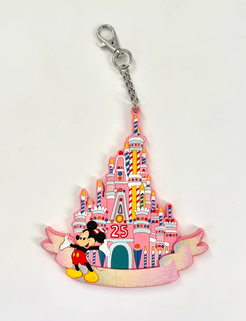  Walt Disney World 25th Anniversary Vault Collection Pink Cake Castle Bag Charm