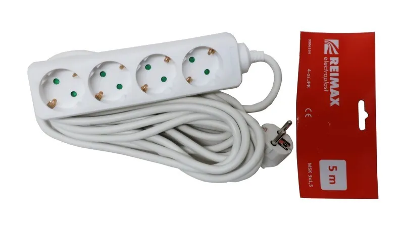 4-osainen jatkojohto