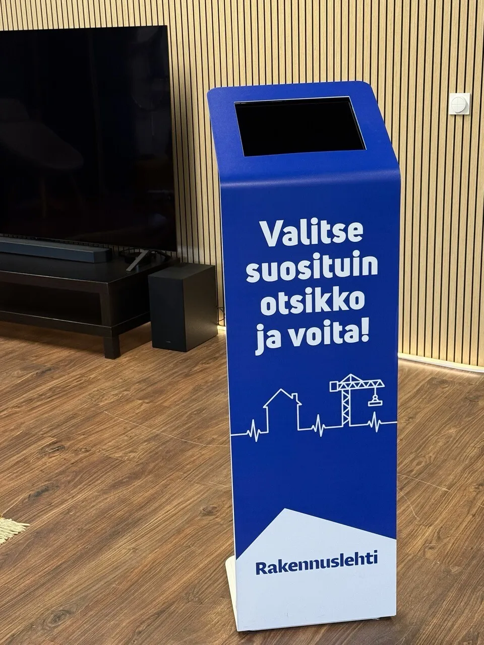 Magneettinen brändäys lattiatelineelle