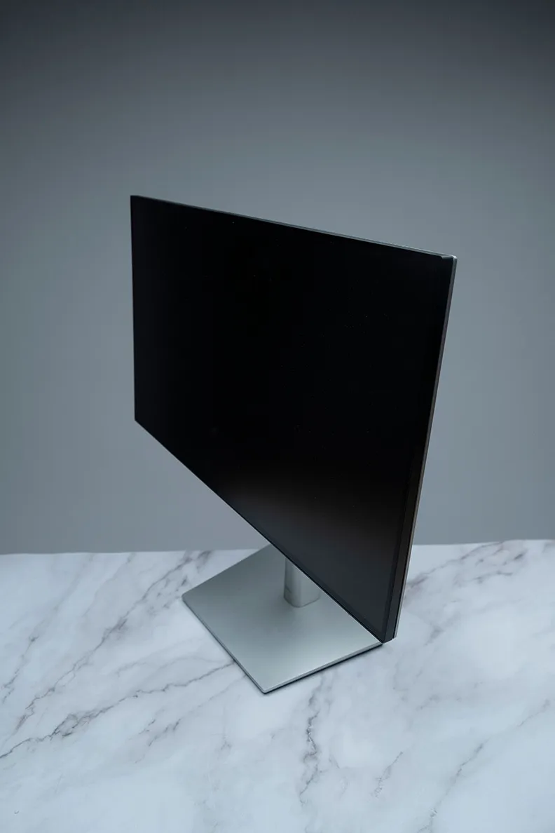 Tietokoneen näyttö 24" 