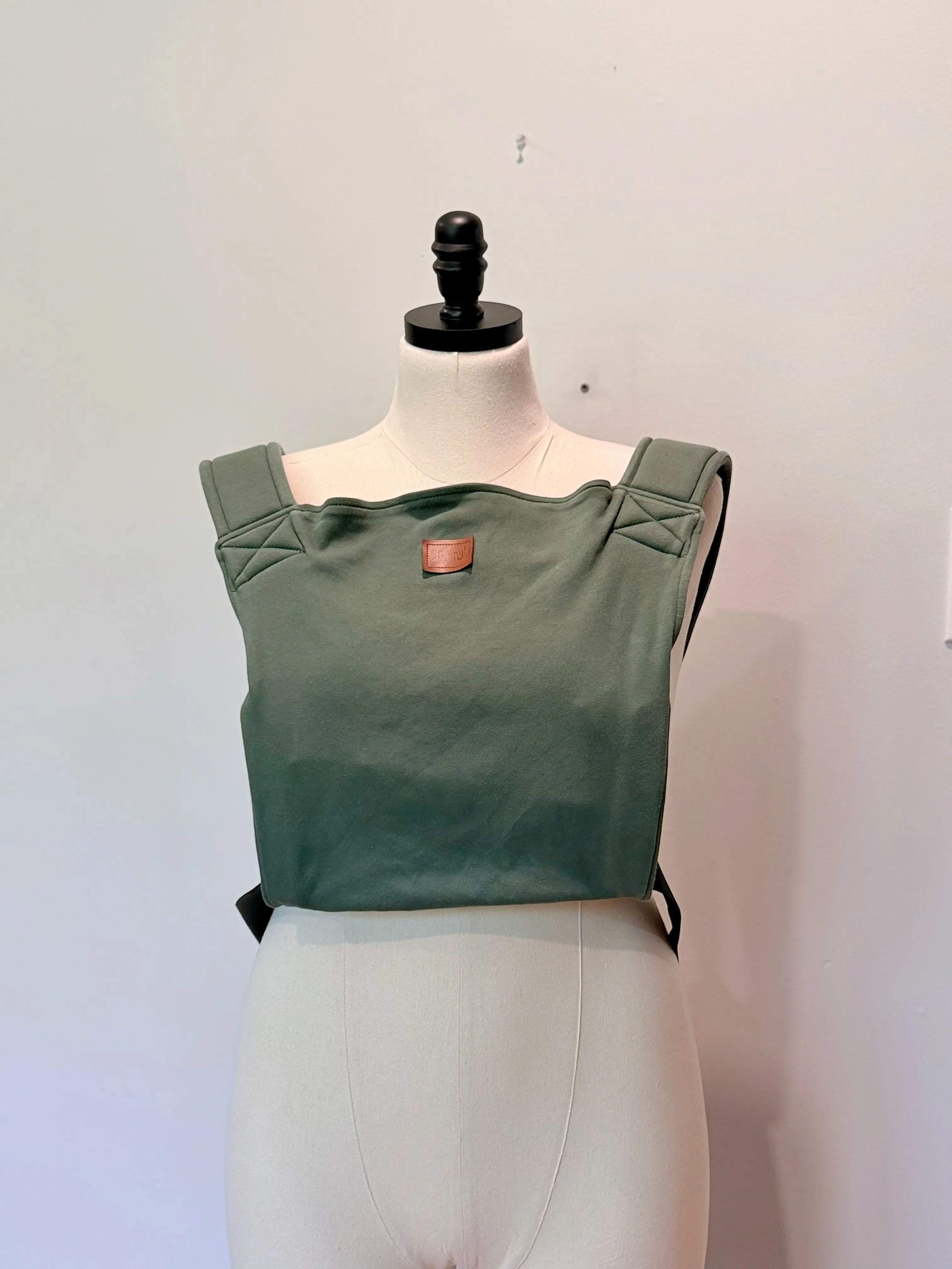 Infant Friendly Carriers (0-6 Month)