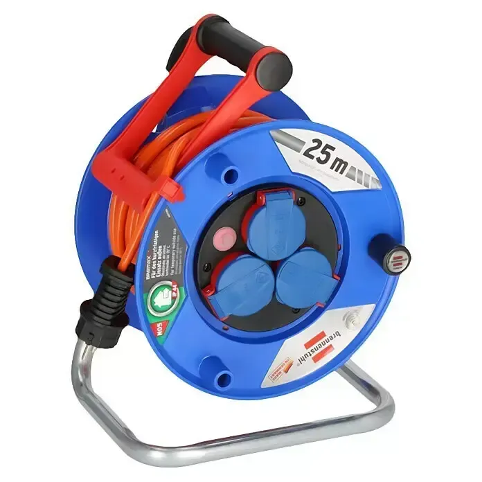Brennenstuhl Kabeltrommel 25m (IP44) – sichere Stromversorgung