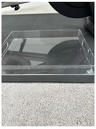 Clear serving tray