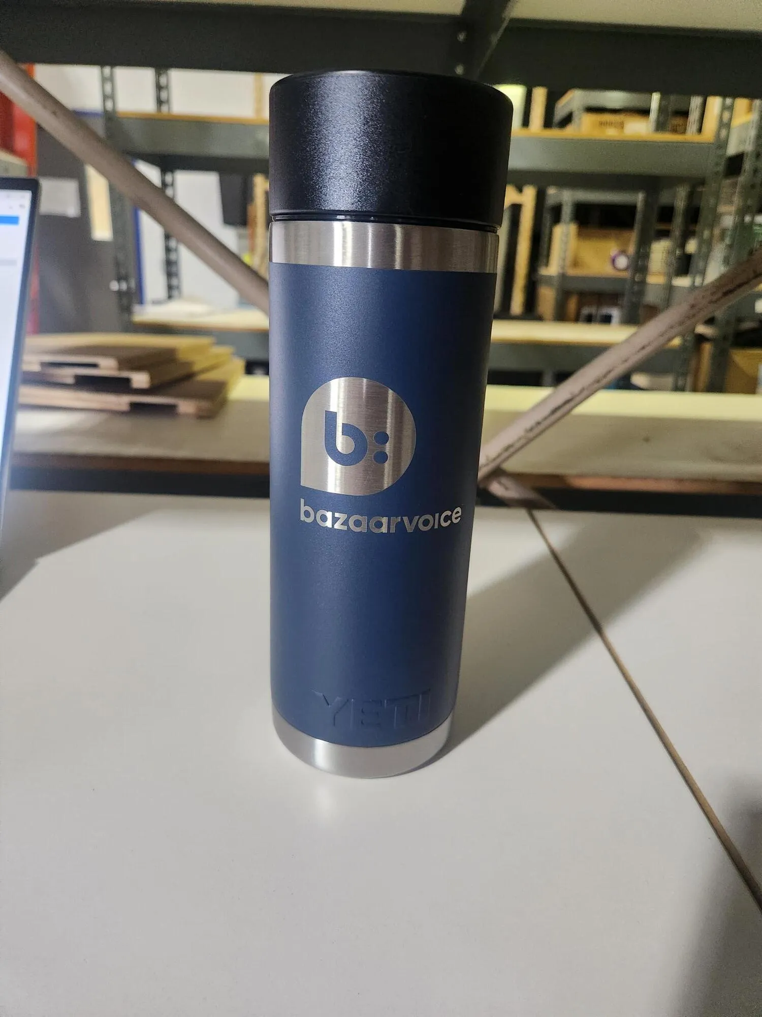 Navy Blue Yeti Hotshot 18 oz Bottle